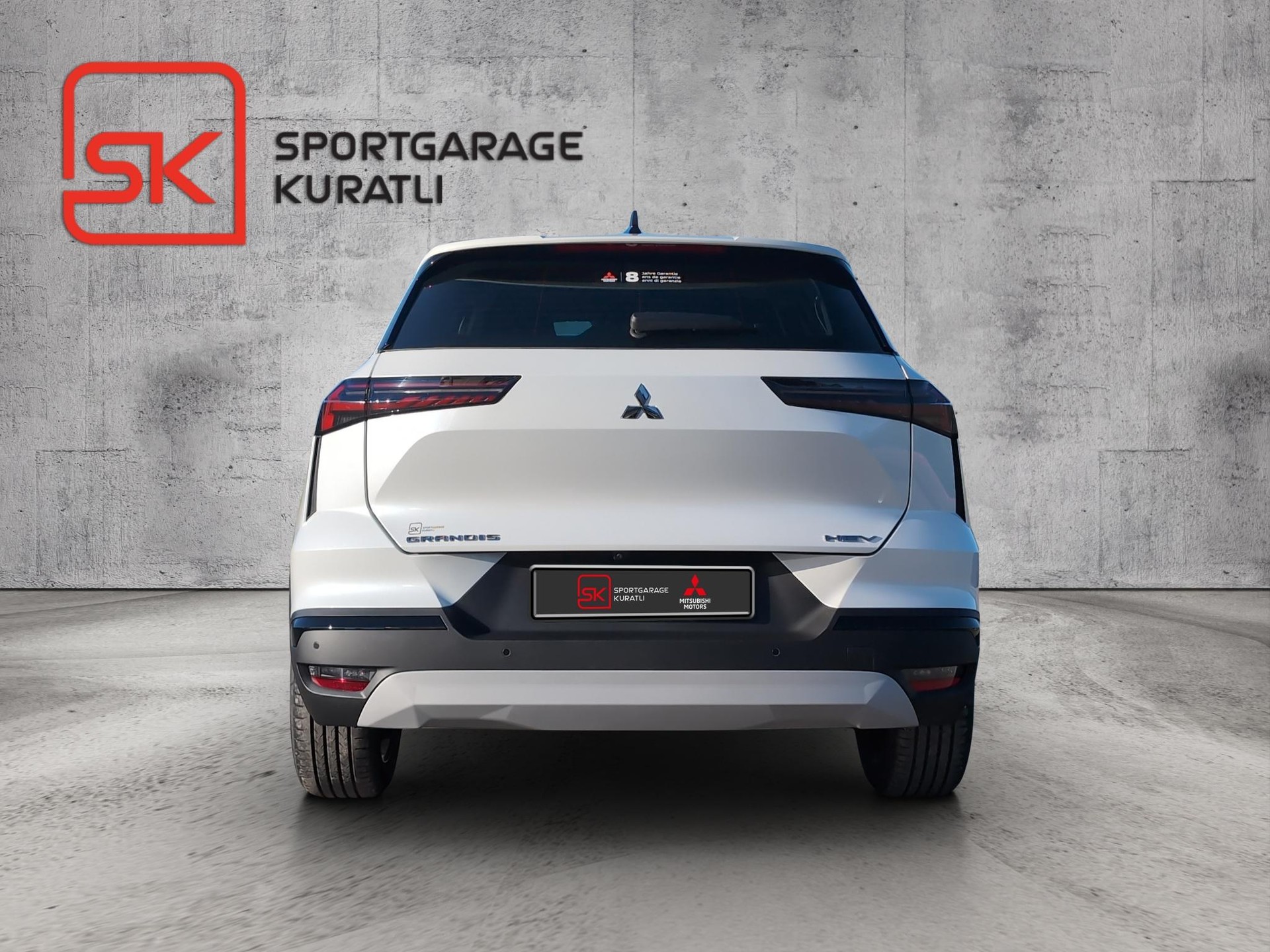 MITSUBISHI Grandis 1.8 HEV Invite+ Edition-image-5