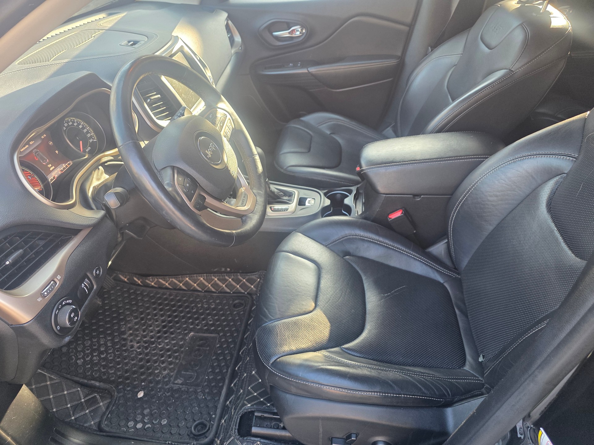 JEEP Cherokee 2.0TD Limited AWD 9ATX-image-10