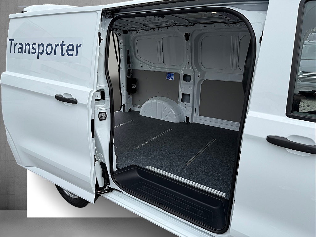 VW Transporter 2.0 TDI Automat-image-11
