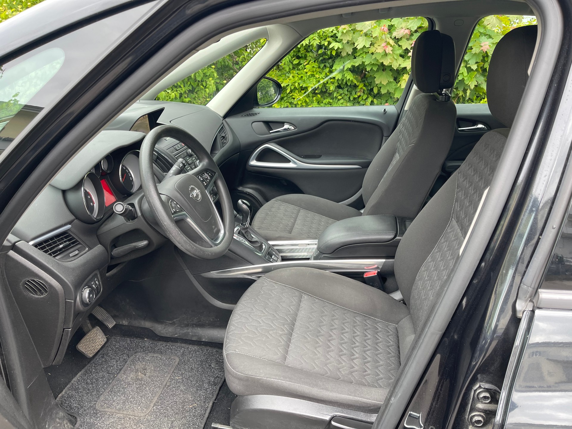 OPEL Zafira Tourer 1.4i 16V Turbo Active Ed. Aut.-image-6