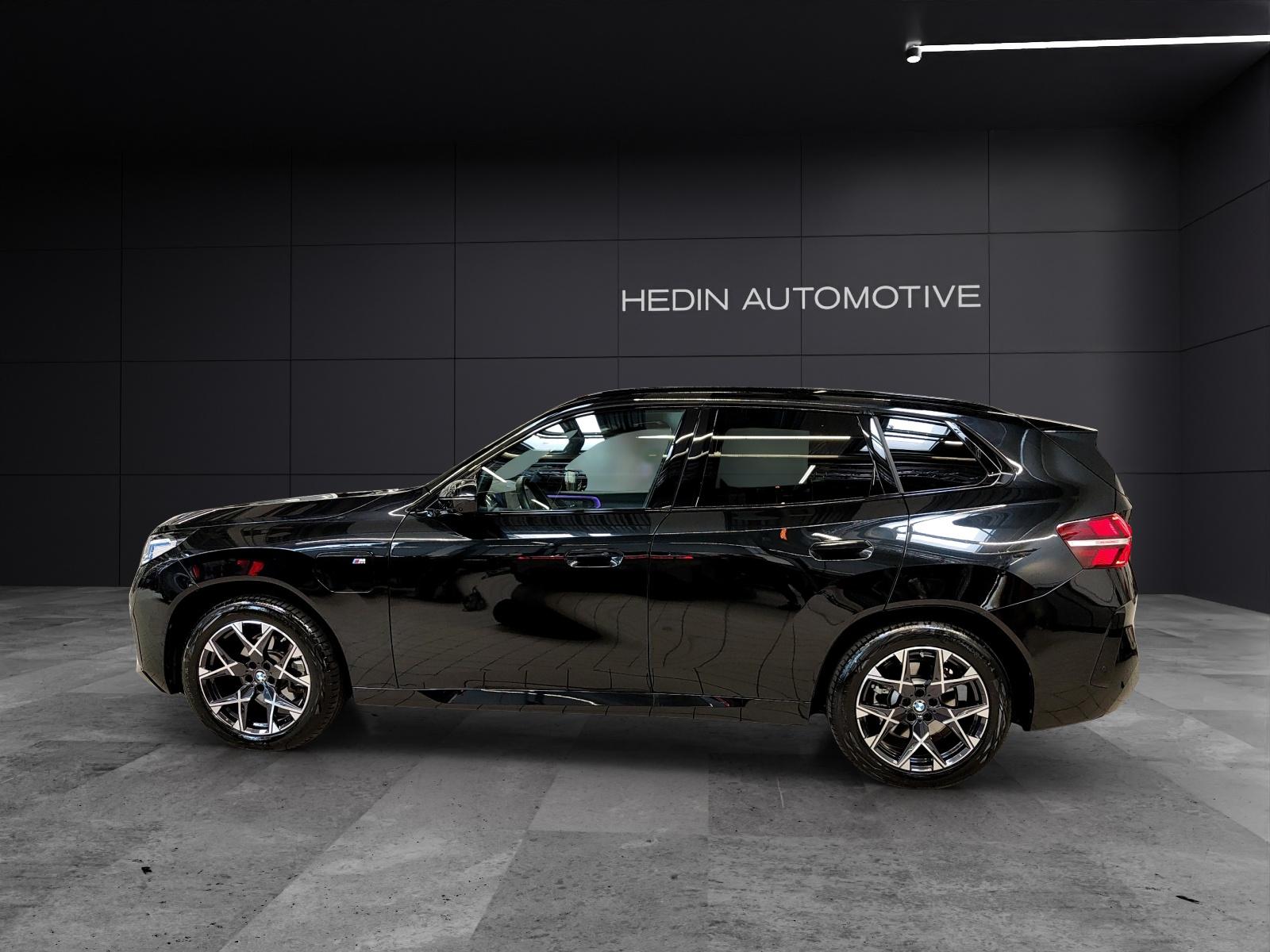 BMW X3 30e xDrive-showroom-element-1