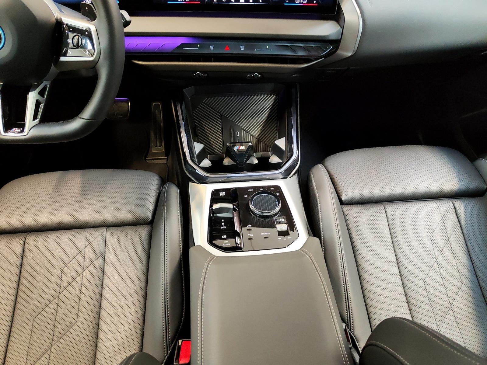 BMW X3 30e xDrive-image-12