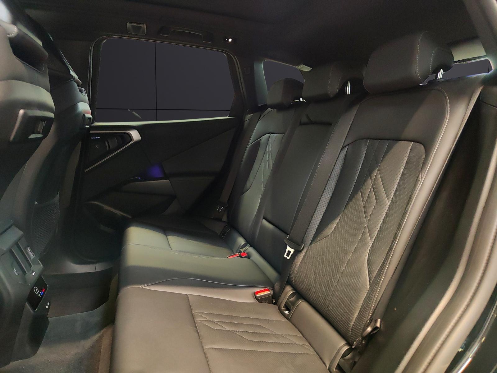 BMW X3 30e xDrive-image-17