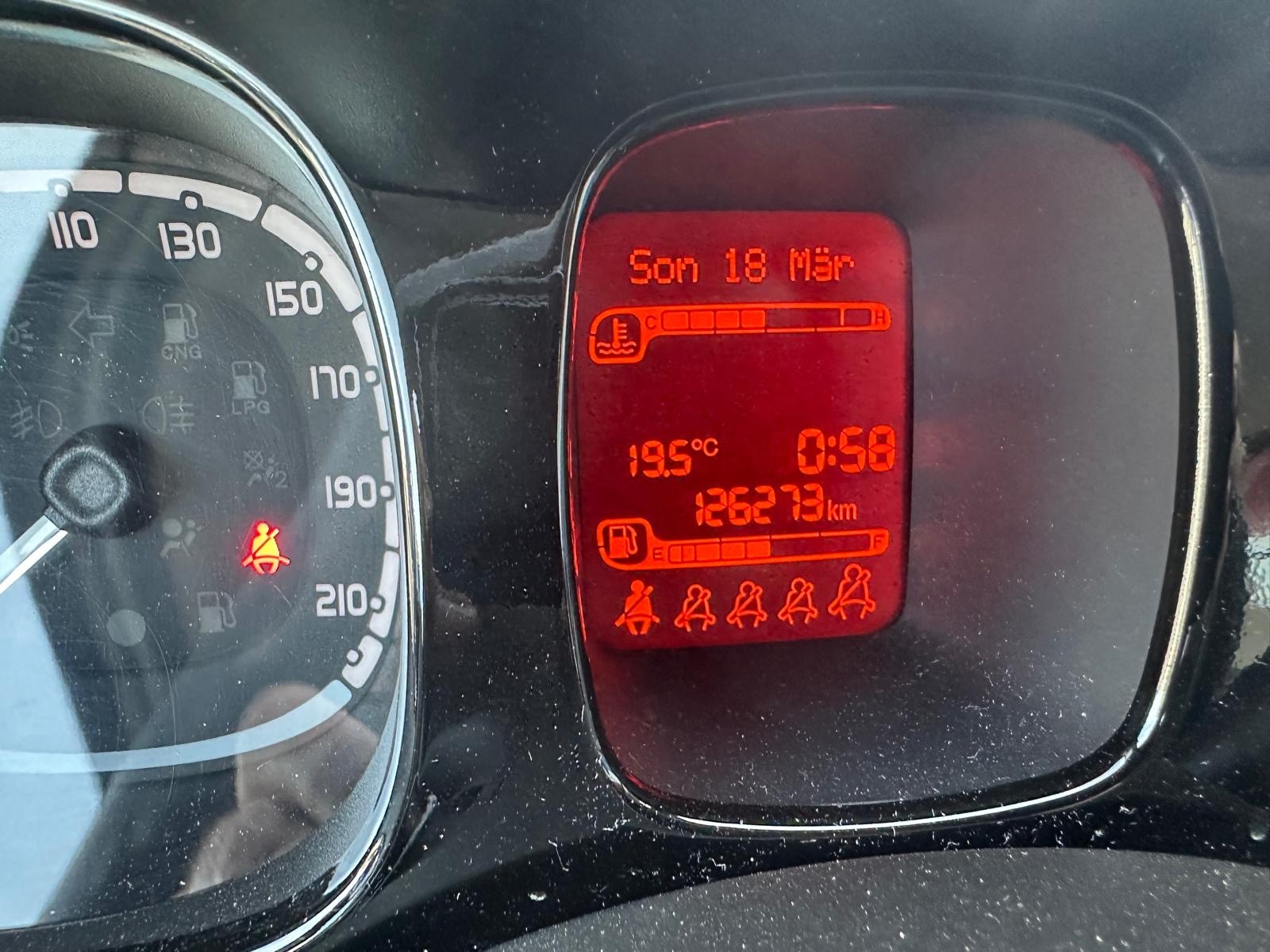 FIAT Panda 1.3 MJ Pop 4x4-image-11