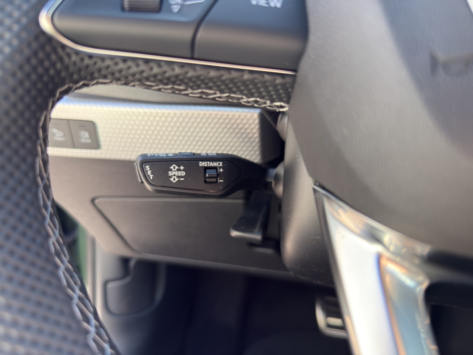 AUDI A1 Sportback 30 TFSI S Line Attraction S-tronic-image-13