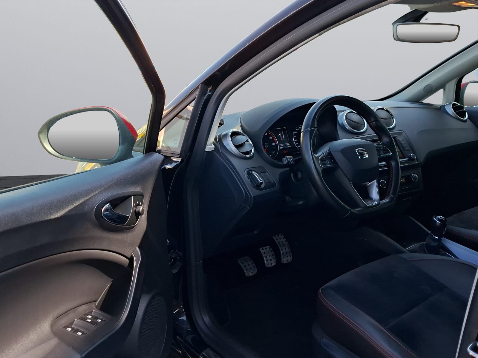 SEAT Ibiza 1.4 EcoTSI FR-image-10