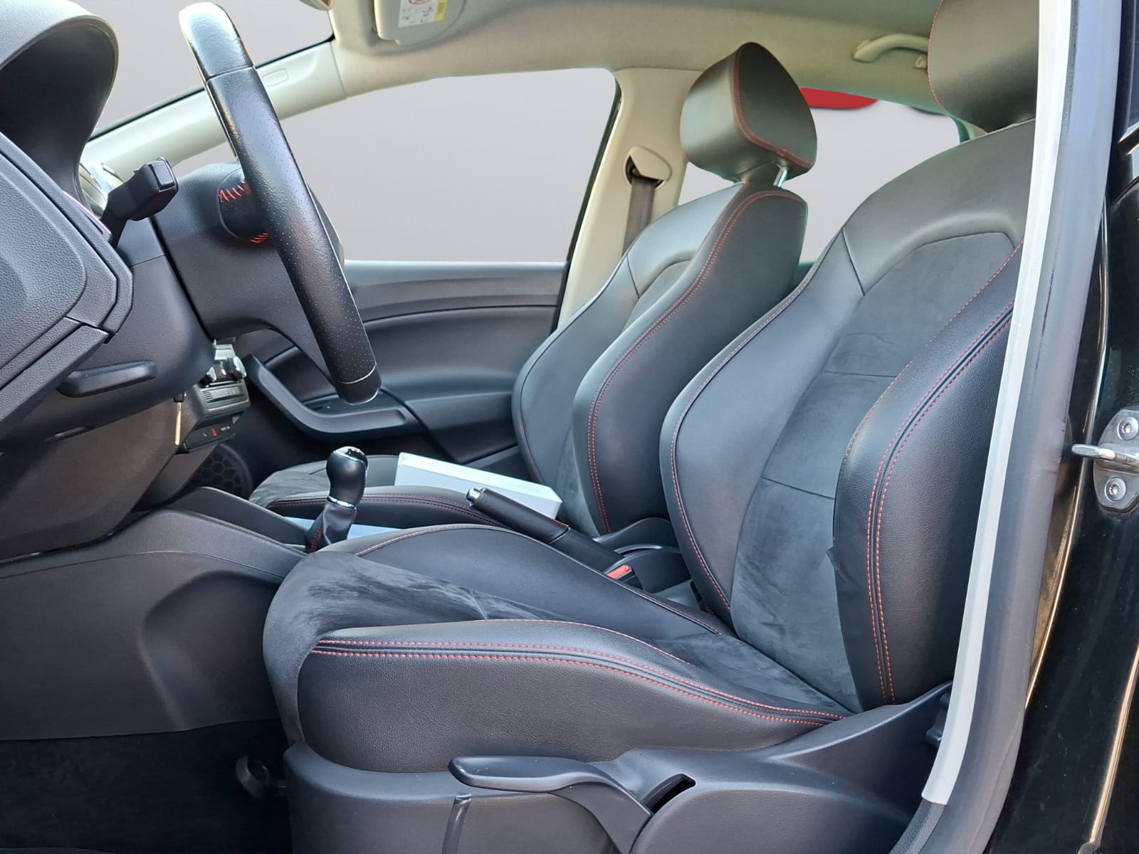 SEAT Ibiza 1.4 EcoTSI FR-image-8