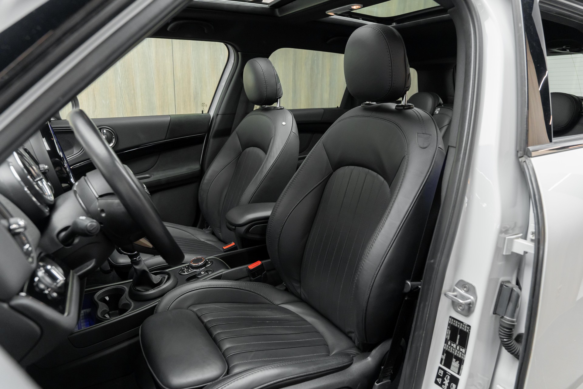 MINI Countryman Cooper ALL4 Steptronic-image-5
