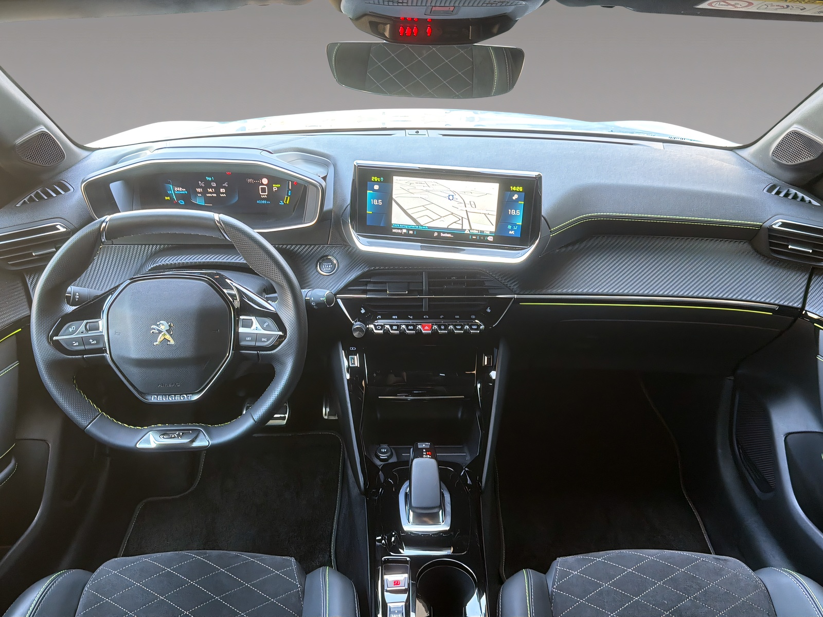 PEUGEOT 208 e-GT Pack-image-7