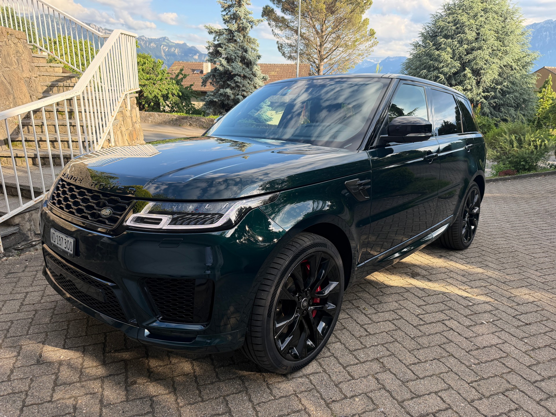 LAND ROVER Range Rover Sport P400 3.0 I6 MHEV HSTAutomatic-image-0