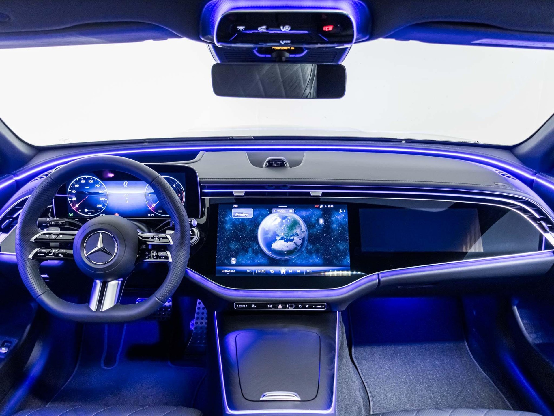 MERCEDES-BENZ E 450 d 4MATIC T-Modell-image-11