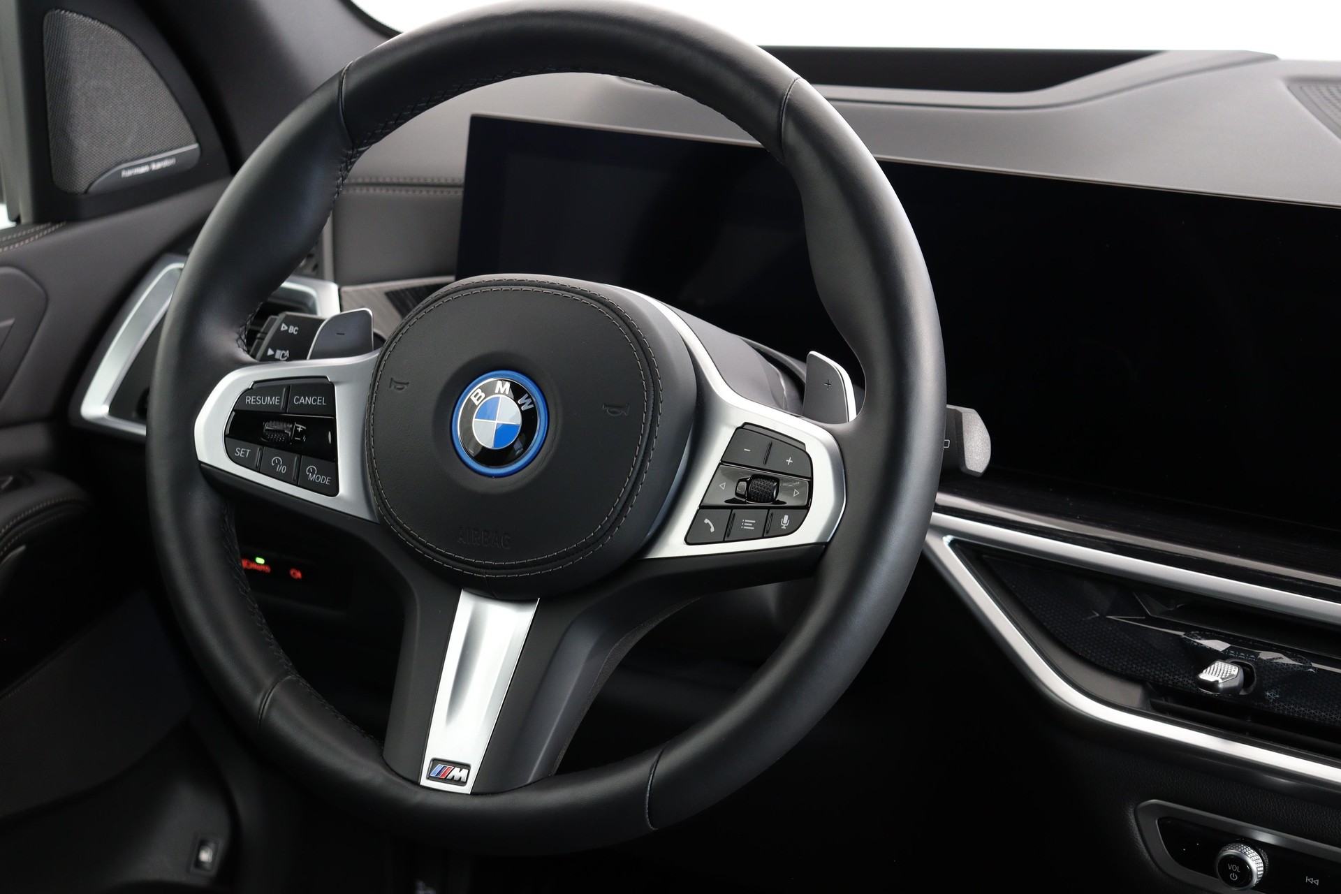 BMW X5 50e xDrive SAG-image-3