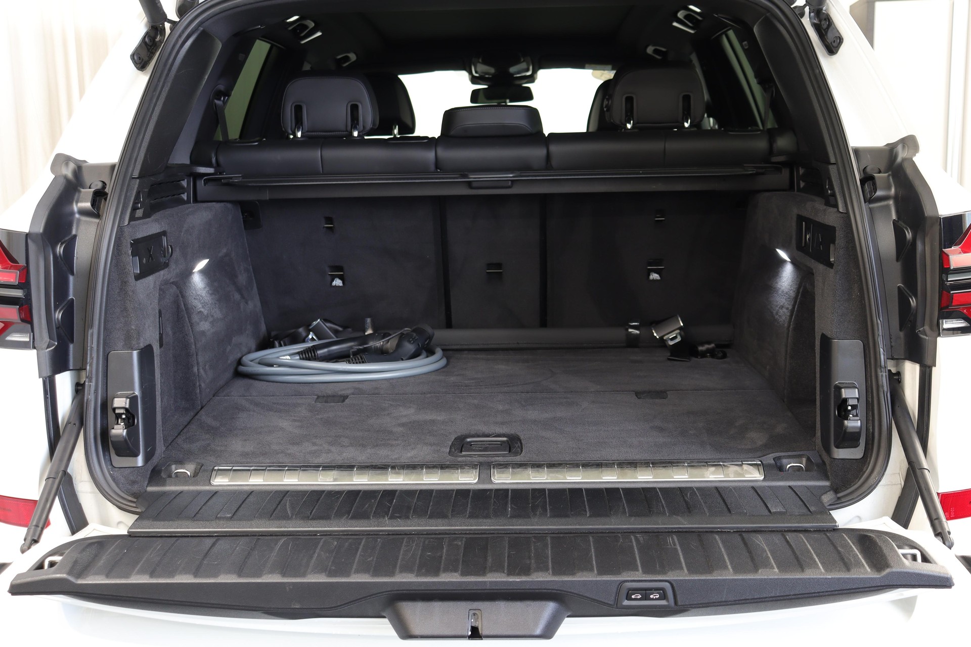 BMW X5 50e xDrive SAG-image-9