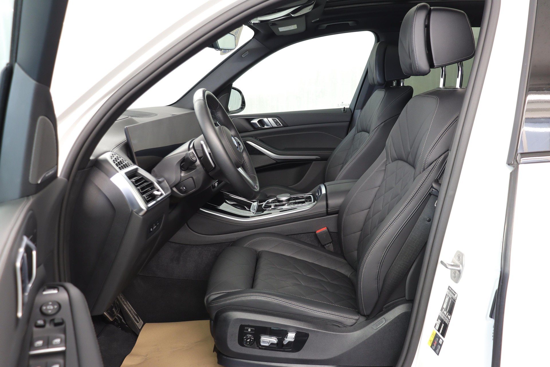 BMW X5 50e xDrive SAG-image-1