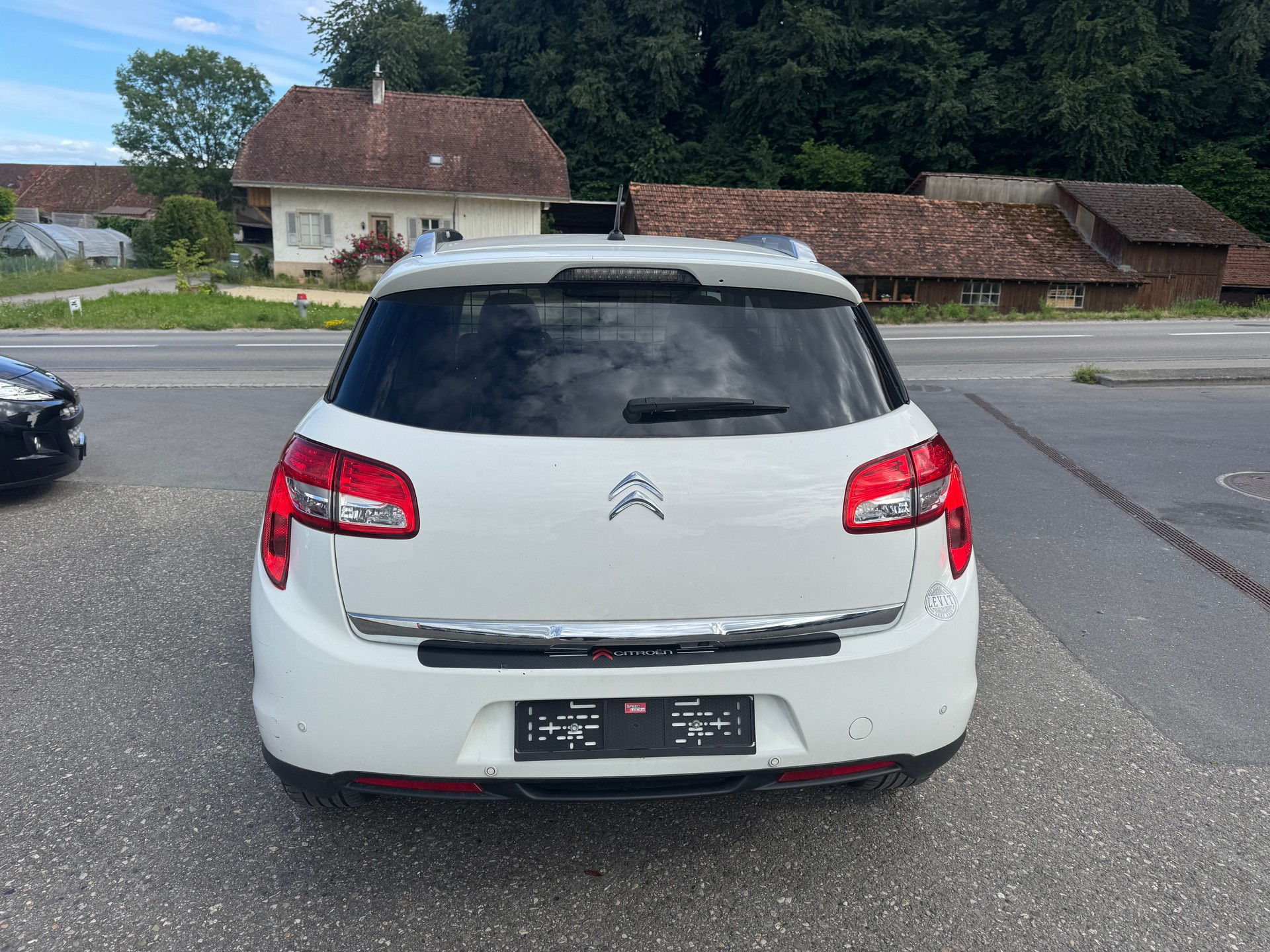CITROEN C4 Aircross 1.8 HDi Exclusive 4WD-image-3