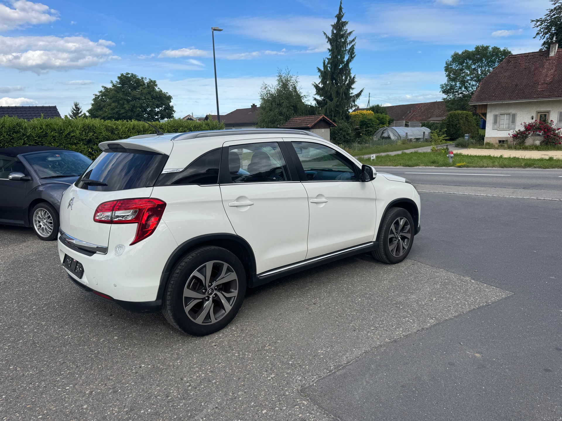 CITROEN C4 Aircross 1.8 HDi Exclusive 4WD-image-1