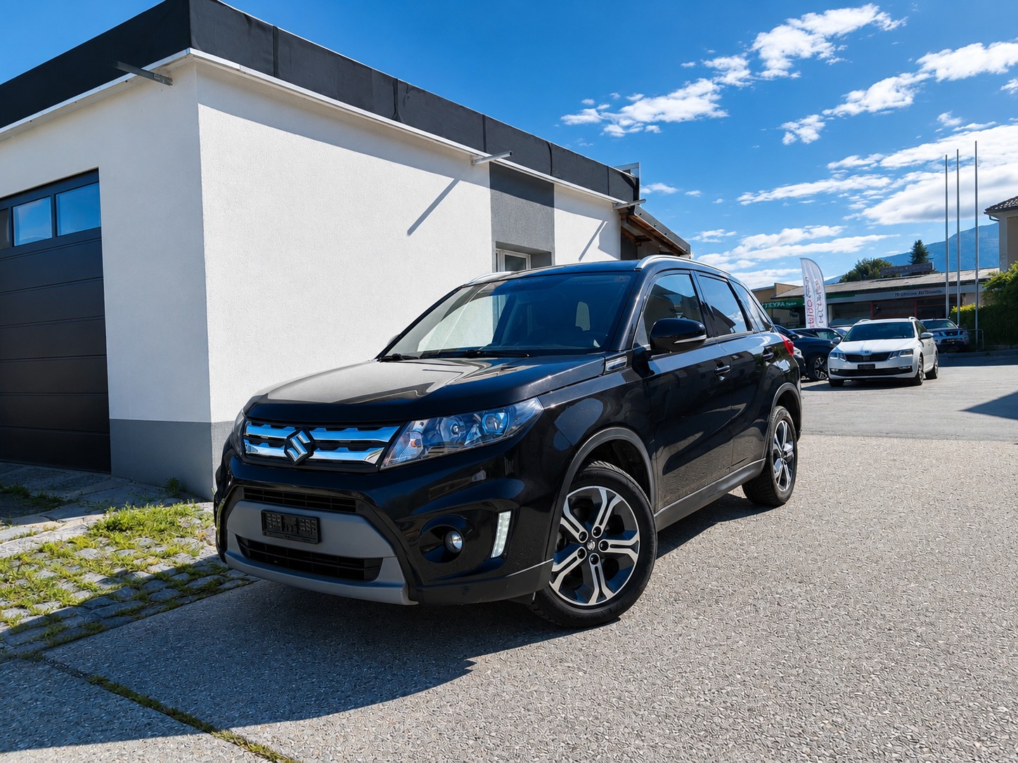 SUZUKI Vitara 1.6 Compact Top Automatic 4x4-image-1