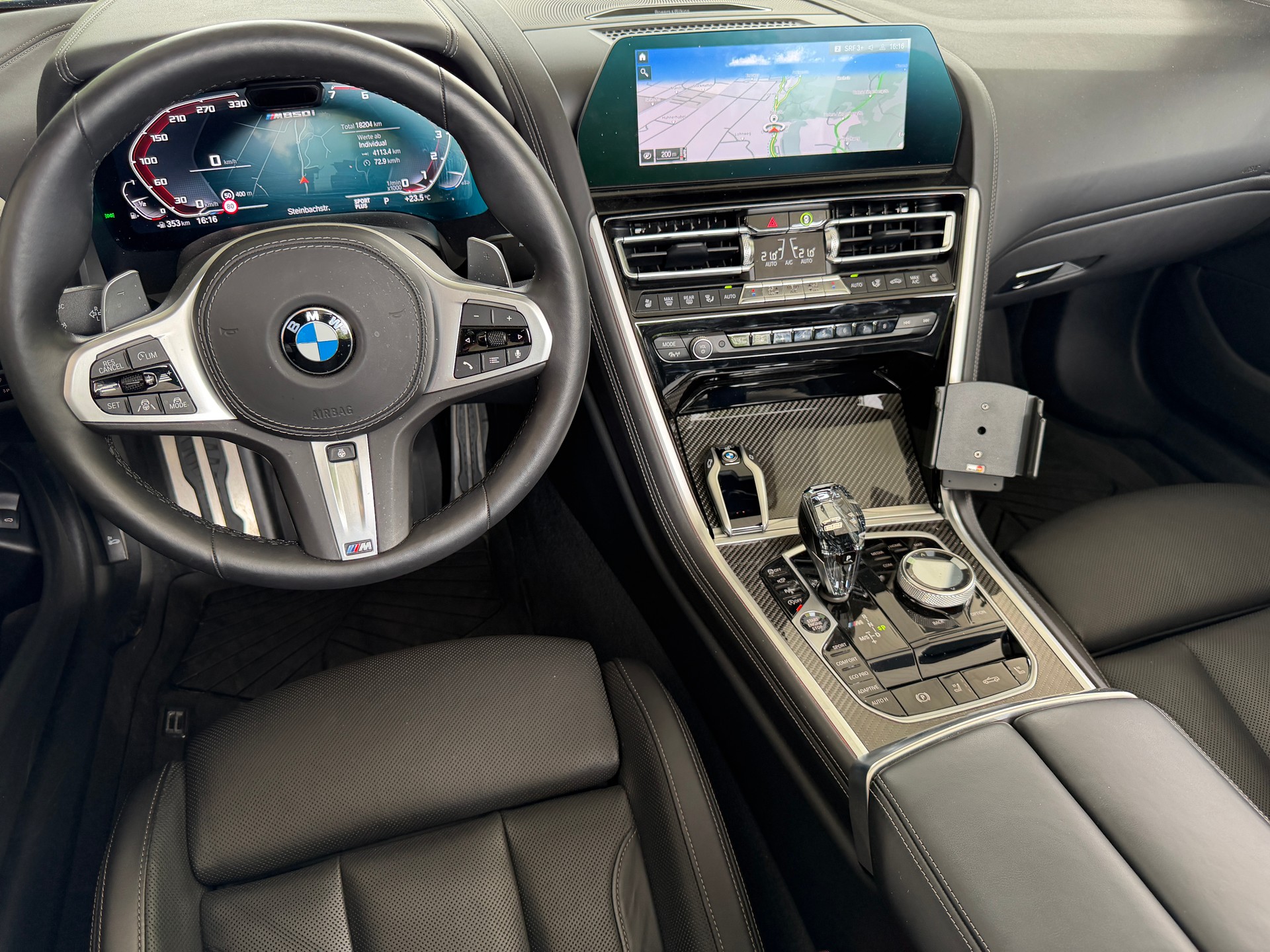 BMW M850i xDrive Steptronic-image-11