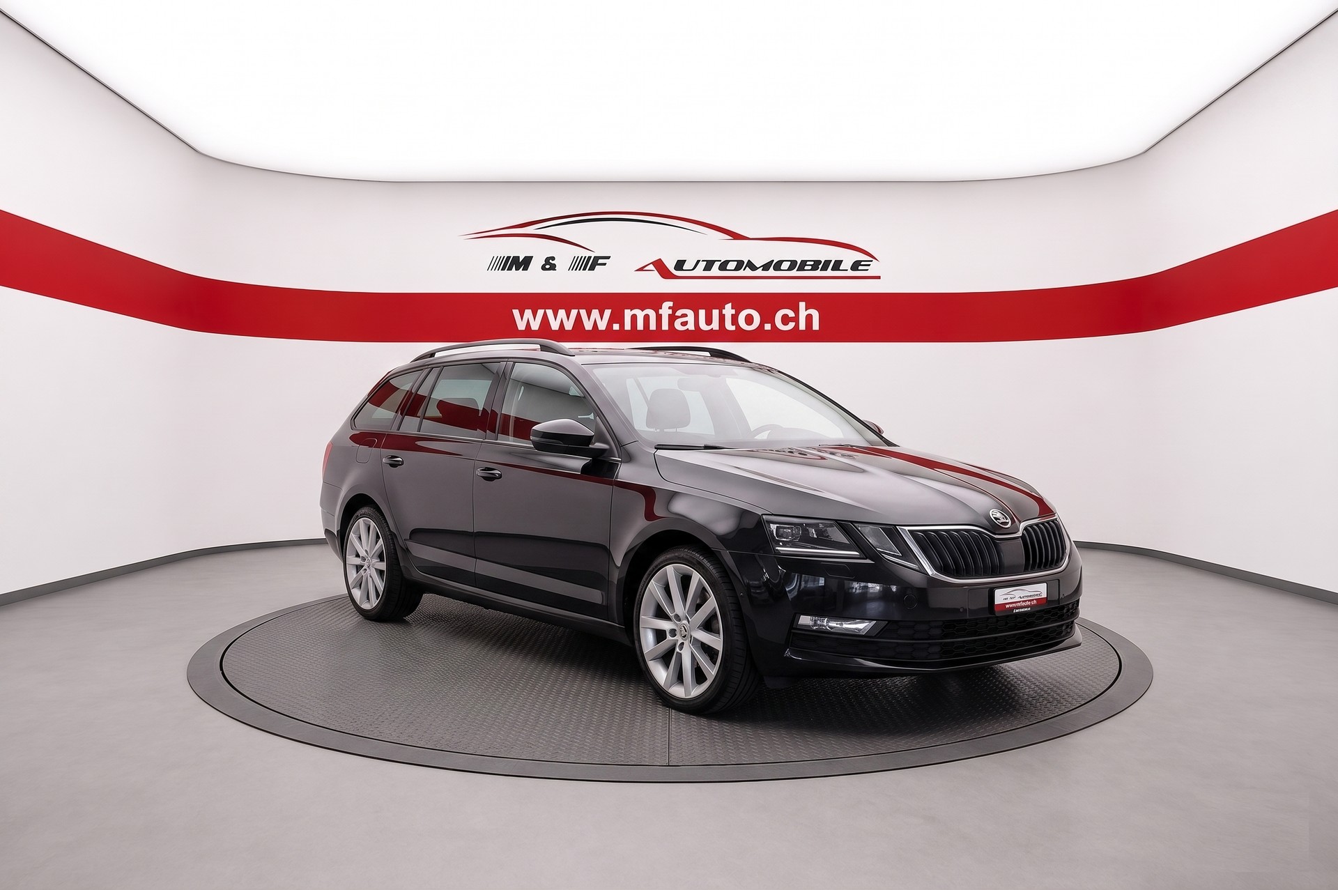 SKODA Octavia Combi 2.0 TDI 184 Ambition 4x4 DSG-image-1