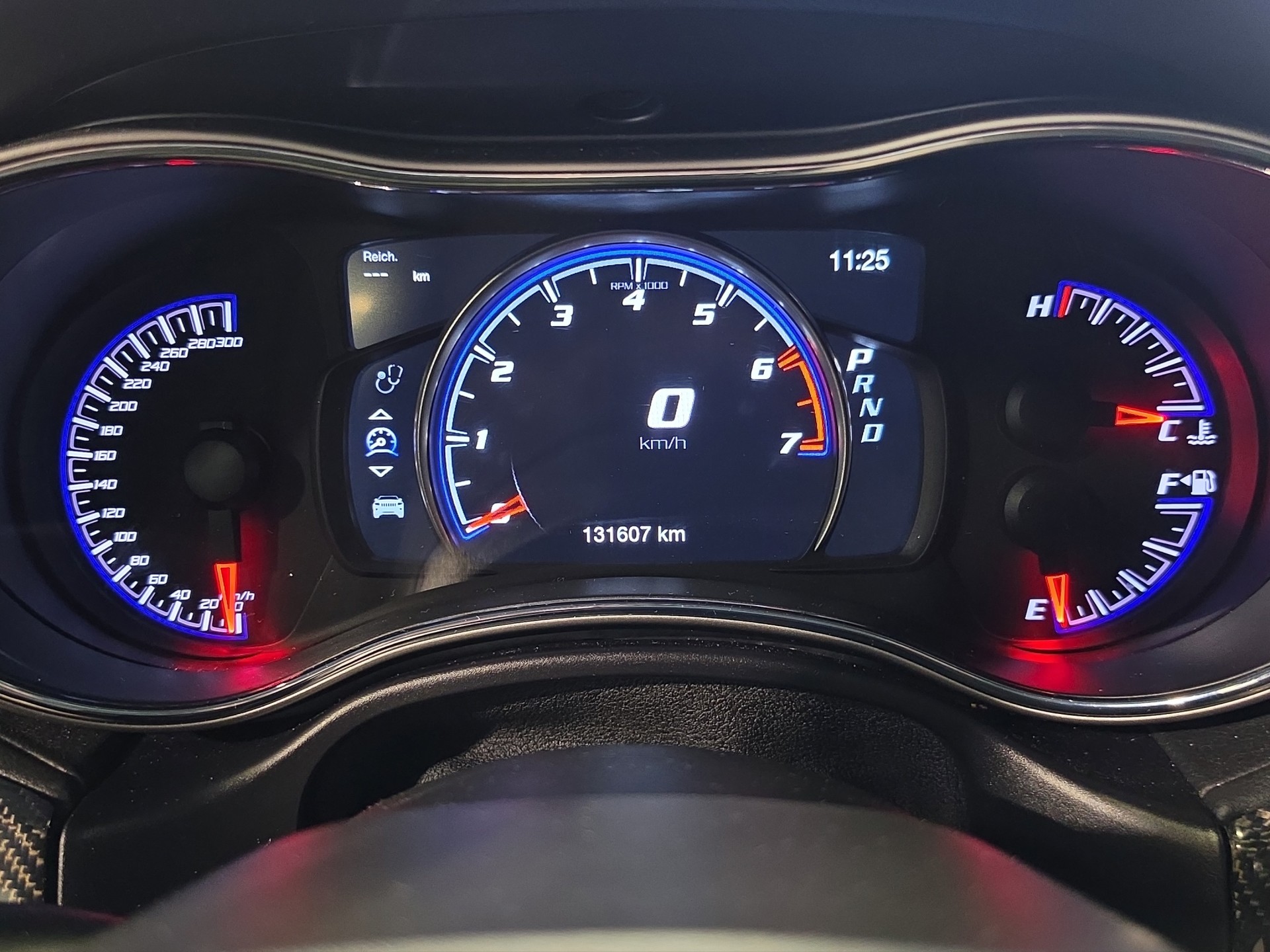 JEEP Grand Cherokee 6.4 V8 HEMI SRT8 Automatic-image-10