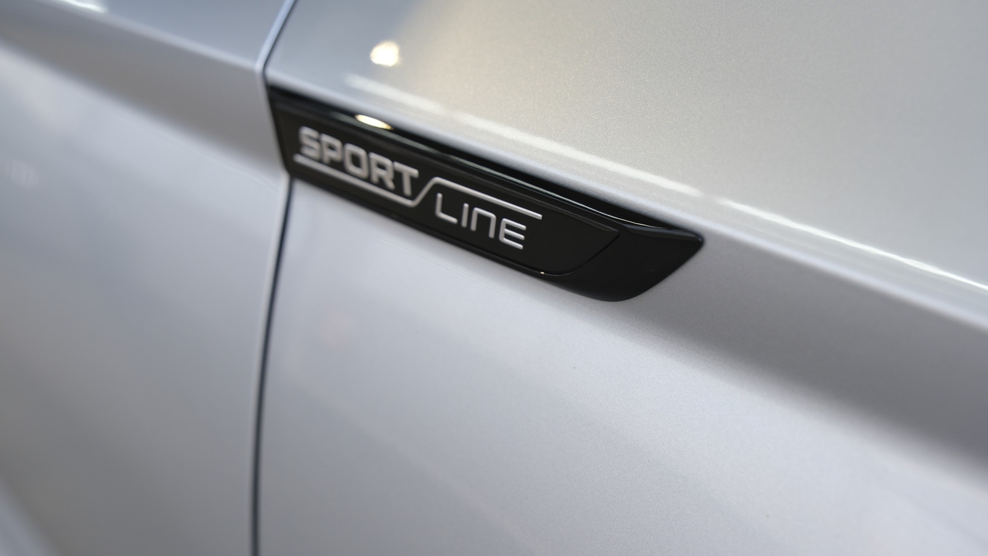 SKODA Karoq 1.5 TSI SportLine DSG-image-22