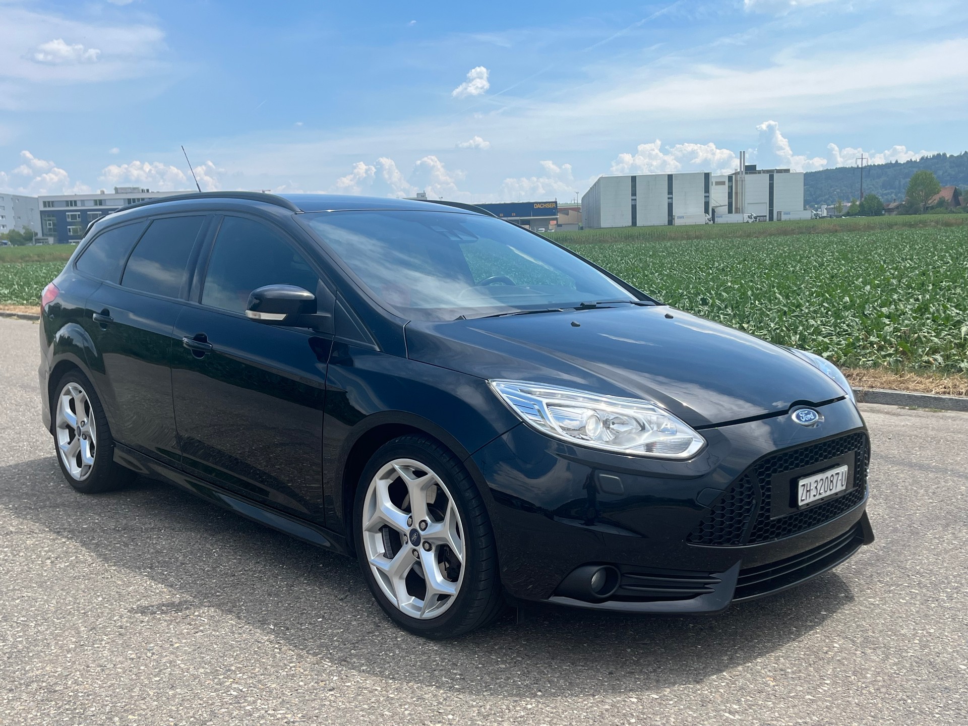 FORD Focus 2.0 SCTi ST-2-image-1