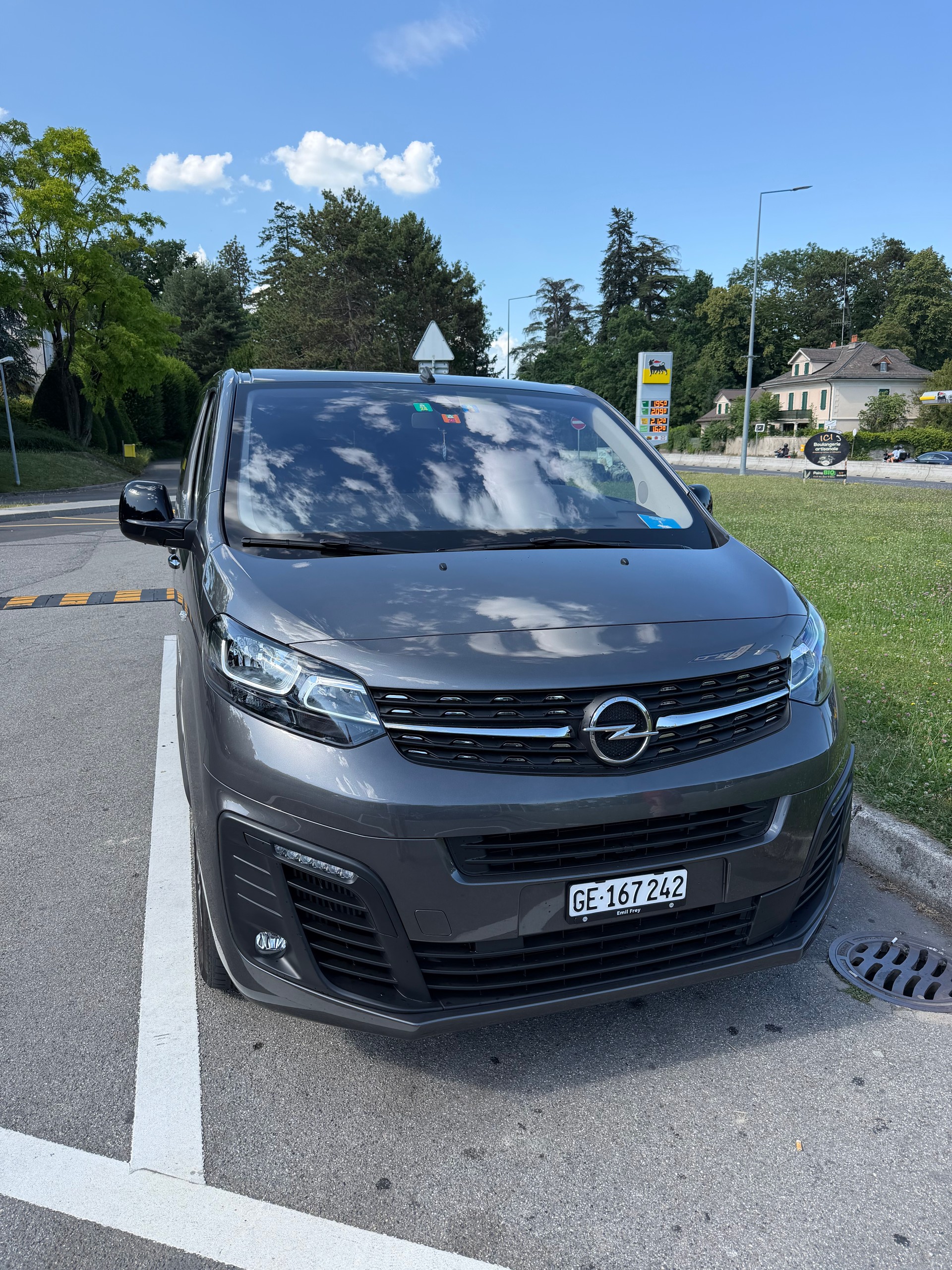 OPEL Life 2.0-image-1