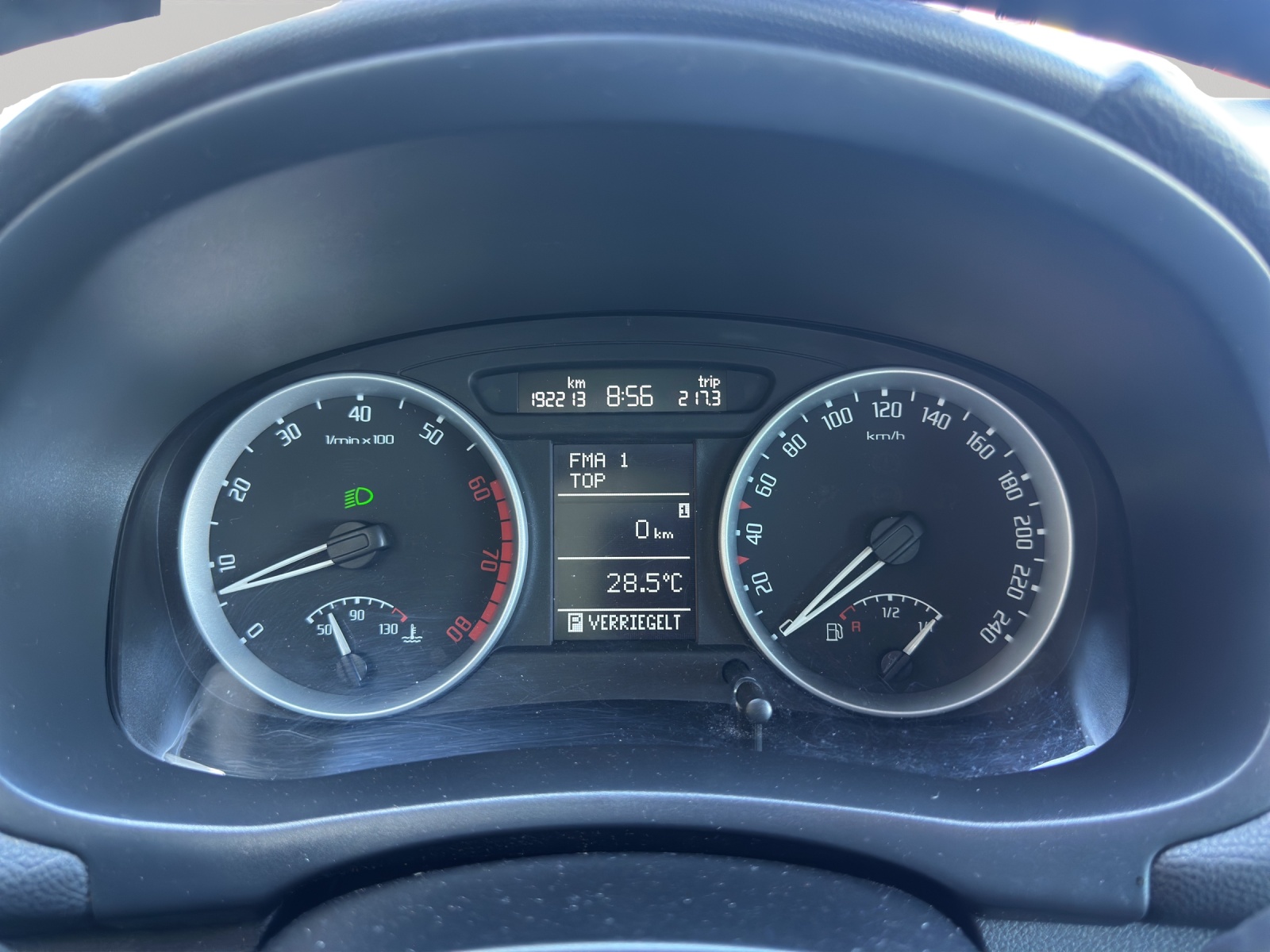 SKODA Roomster 1.6 Style-image-20