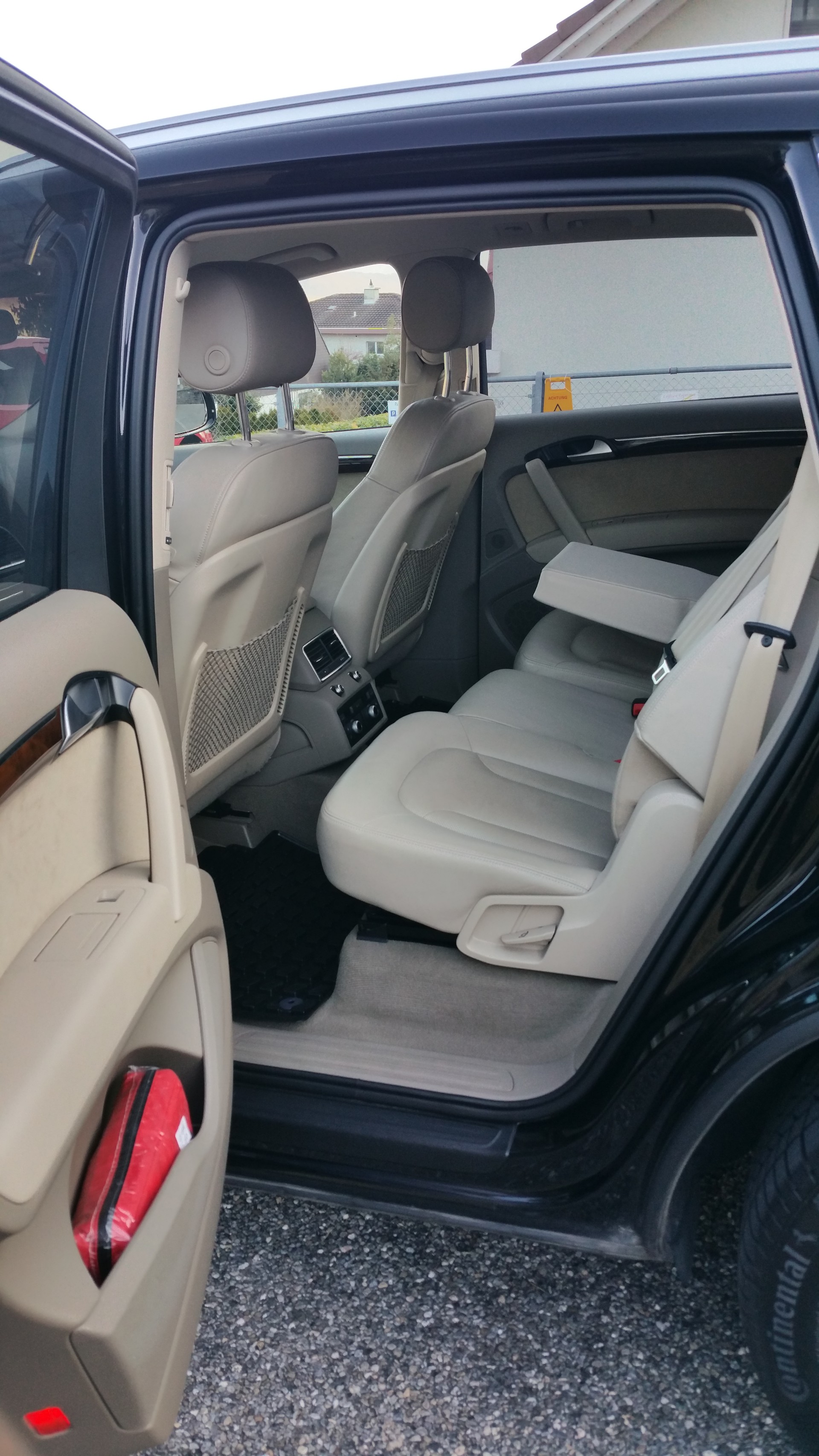 AUDI 4.2 V8 TDI quattro T-Tronic-image-2