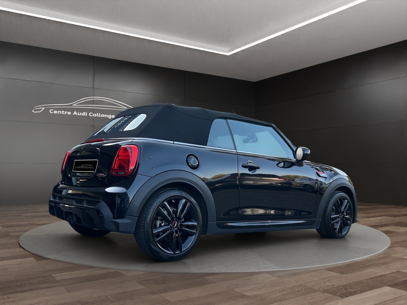 MINI Cooper S Cabriolet-image-5