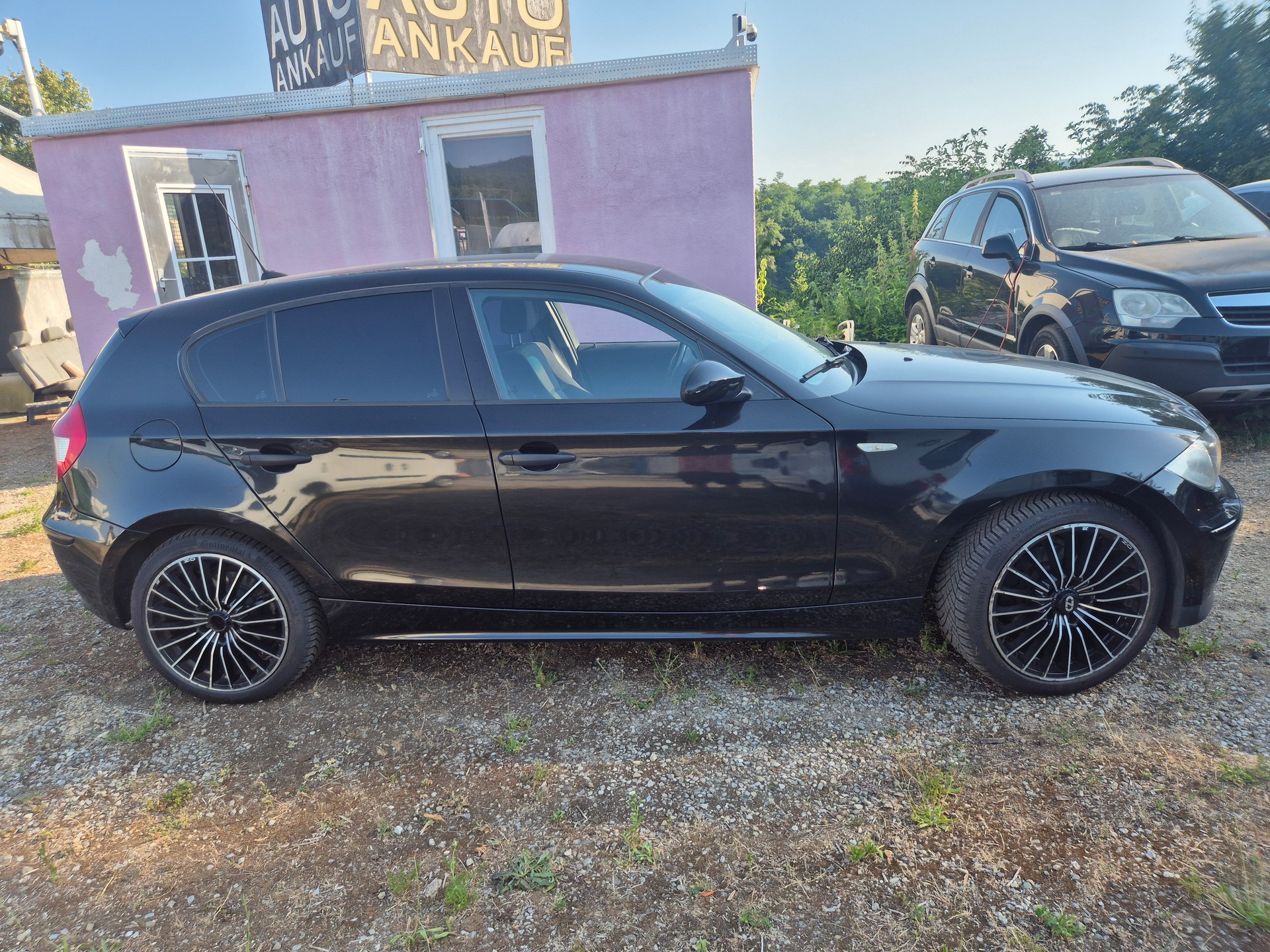 BMW 116i-image-4