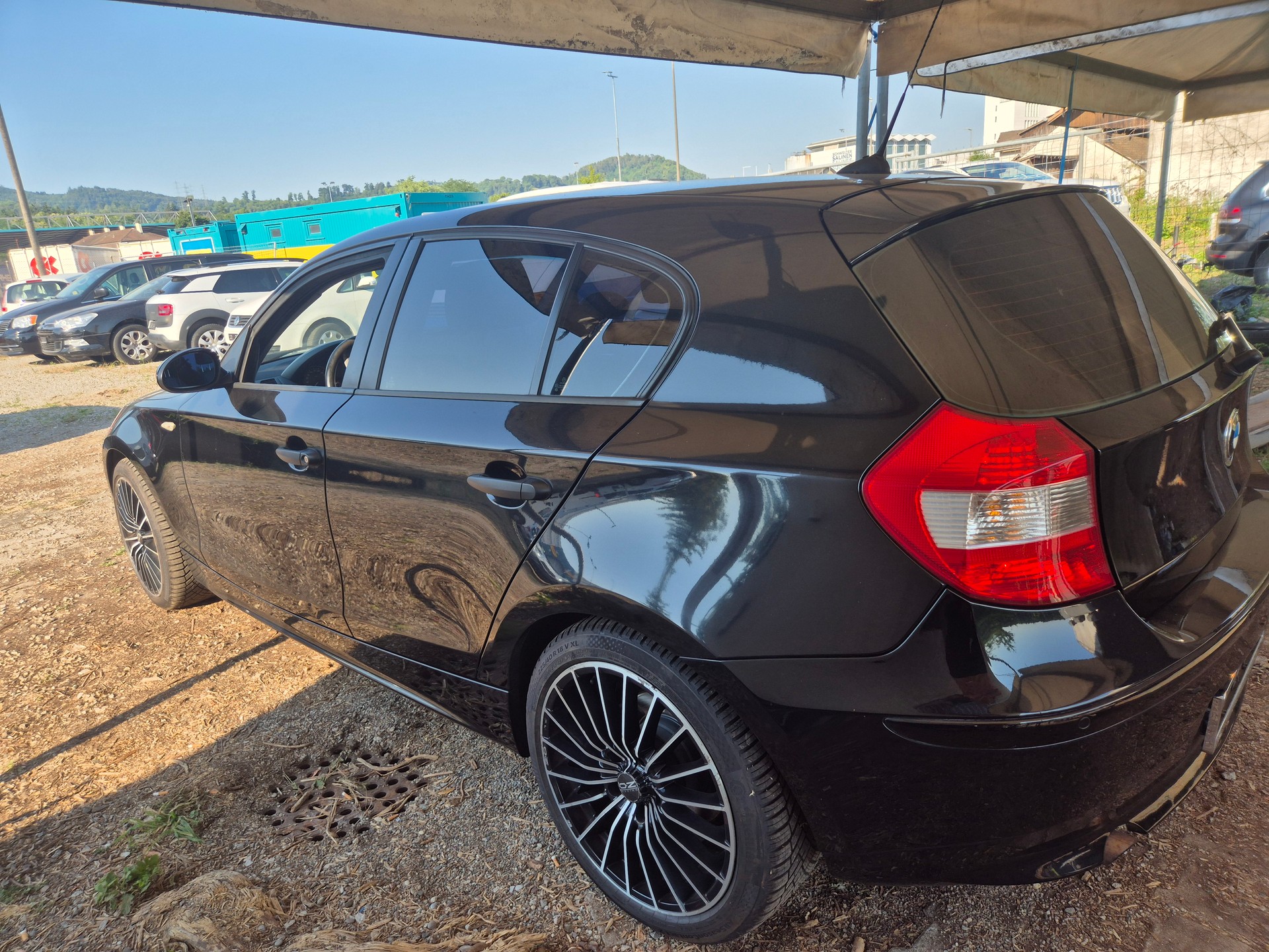 BMW 116i-image-6