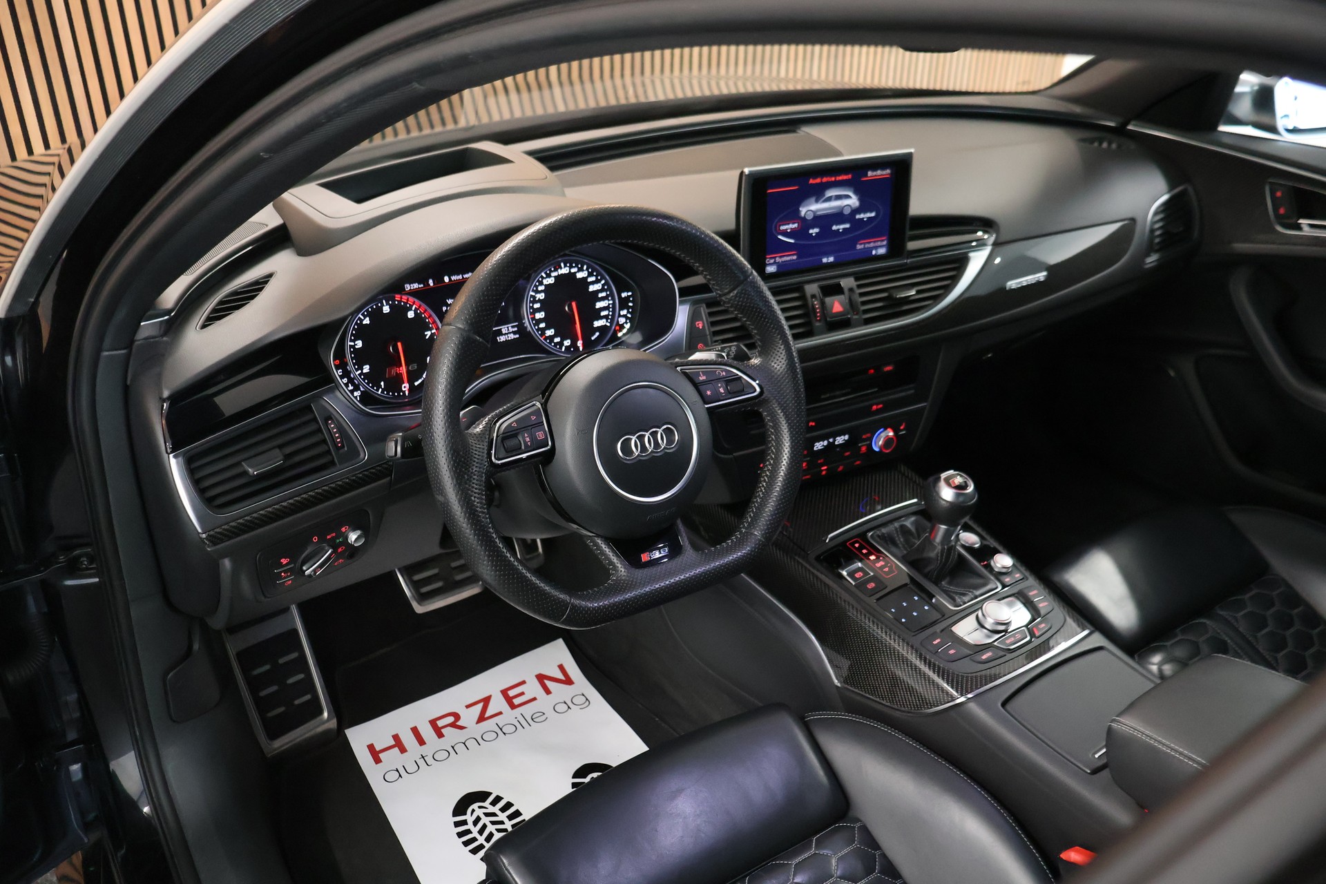 AUDI RS6 Avant 4.0 TFSI V8 quattro Tiptronic-image-9