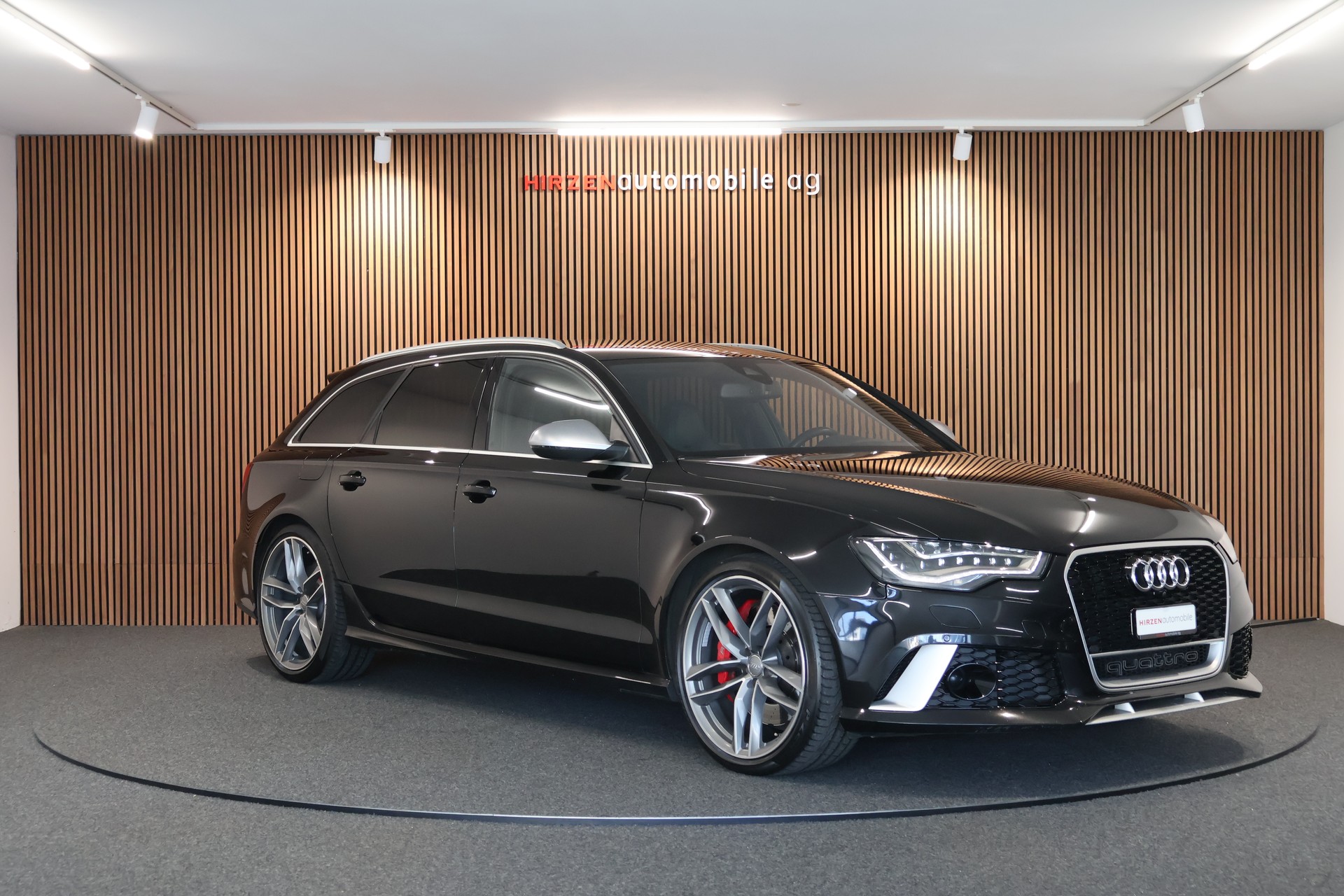 AUDI RS6 Avant 4.0 TFSI V8 quattro Tiptronic-image-6