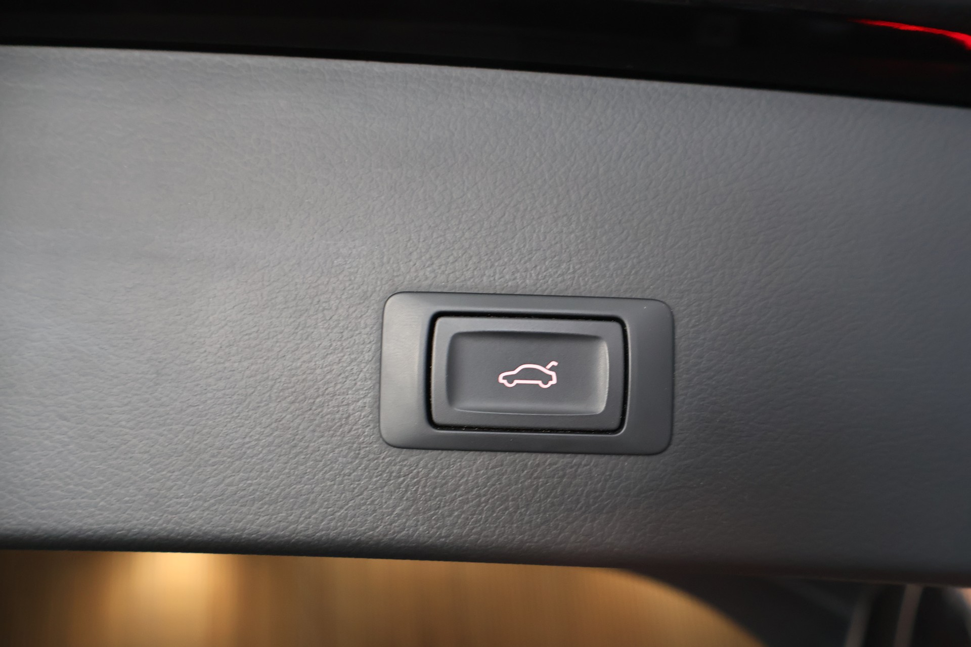 AUDI RS6 Avant 4.0 TFSI V8 quattro Tiptronic-image-13