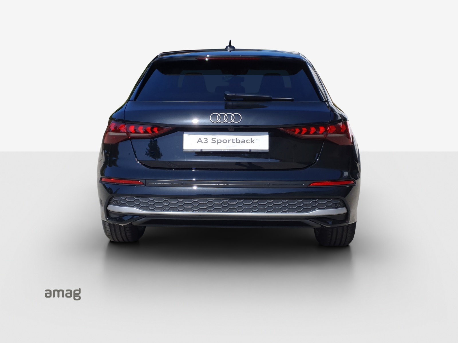AUDI A3 Sportback TFSI 110 kW Attraction S tronic-showroom-element-3