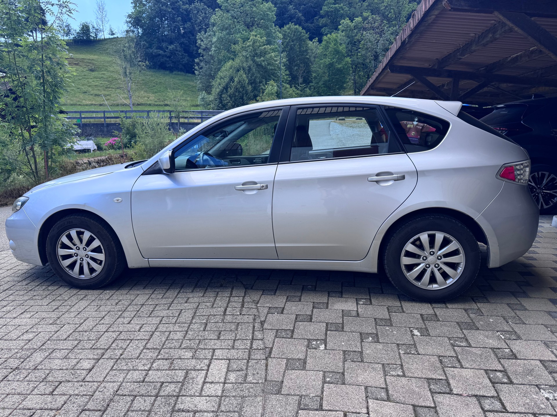 SUBARU 1.5 R Swiss-image-2