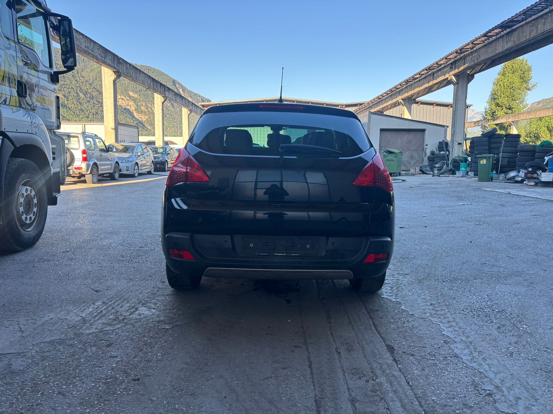 PEUGEOT 3008 1.6 16V T Sport-image-3