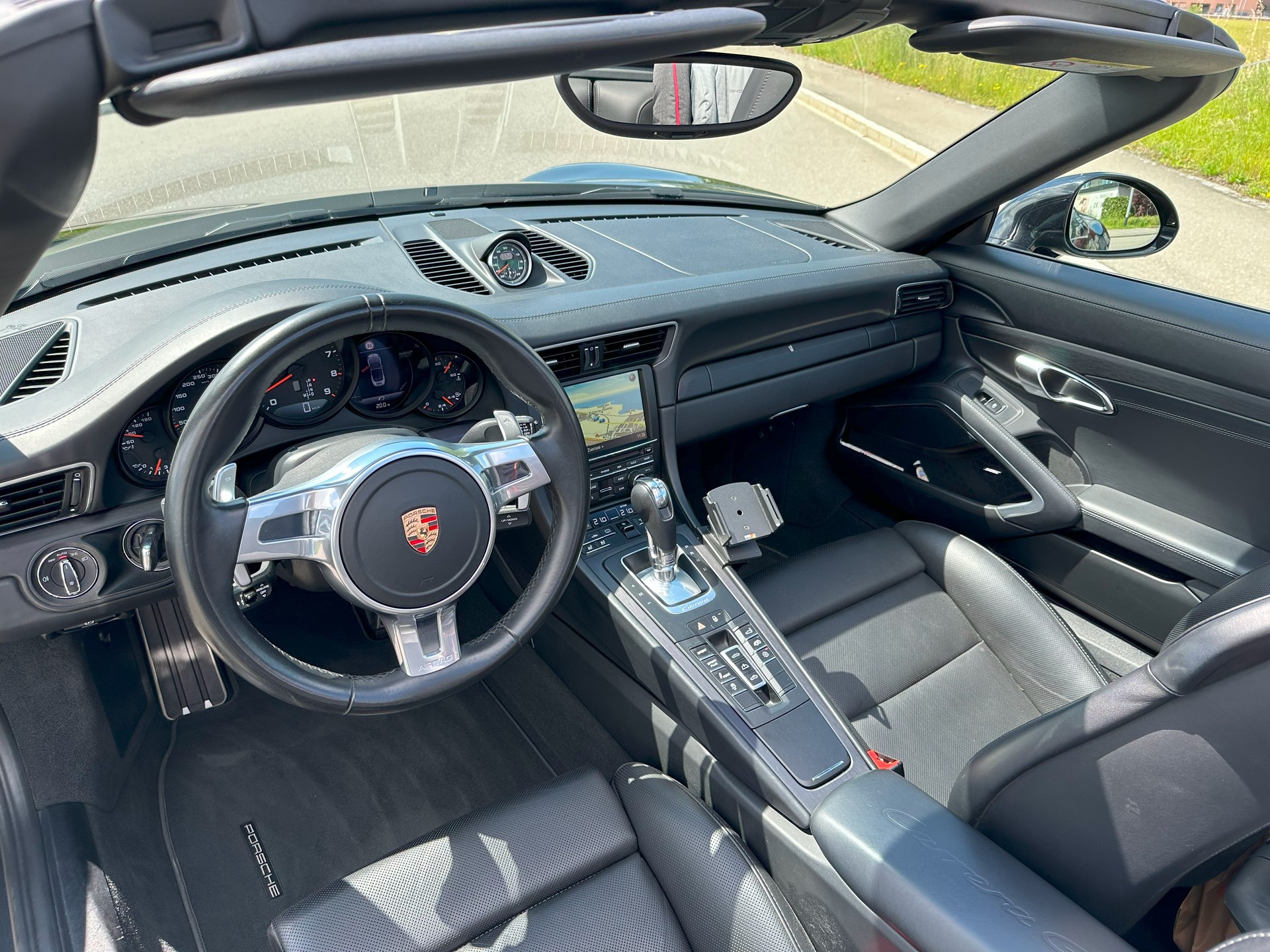 PORSCHE 3.8 Carrera GTS PDK Cabriolet-image-6