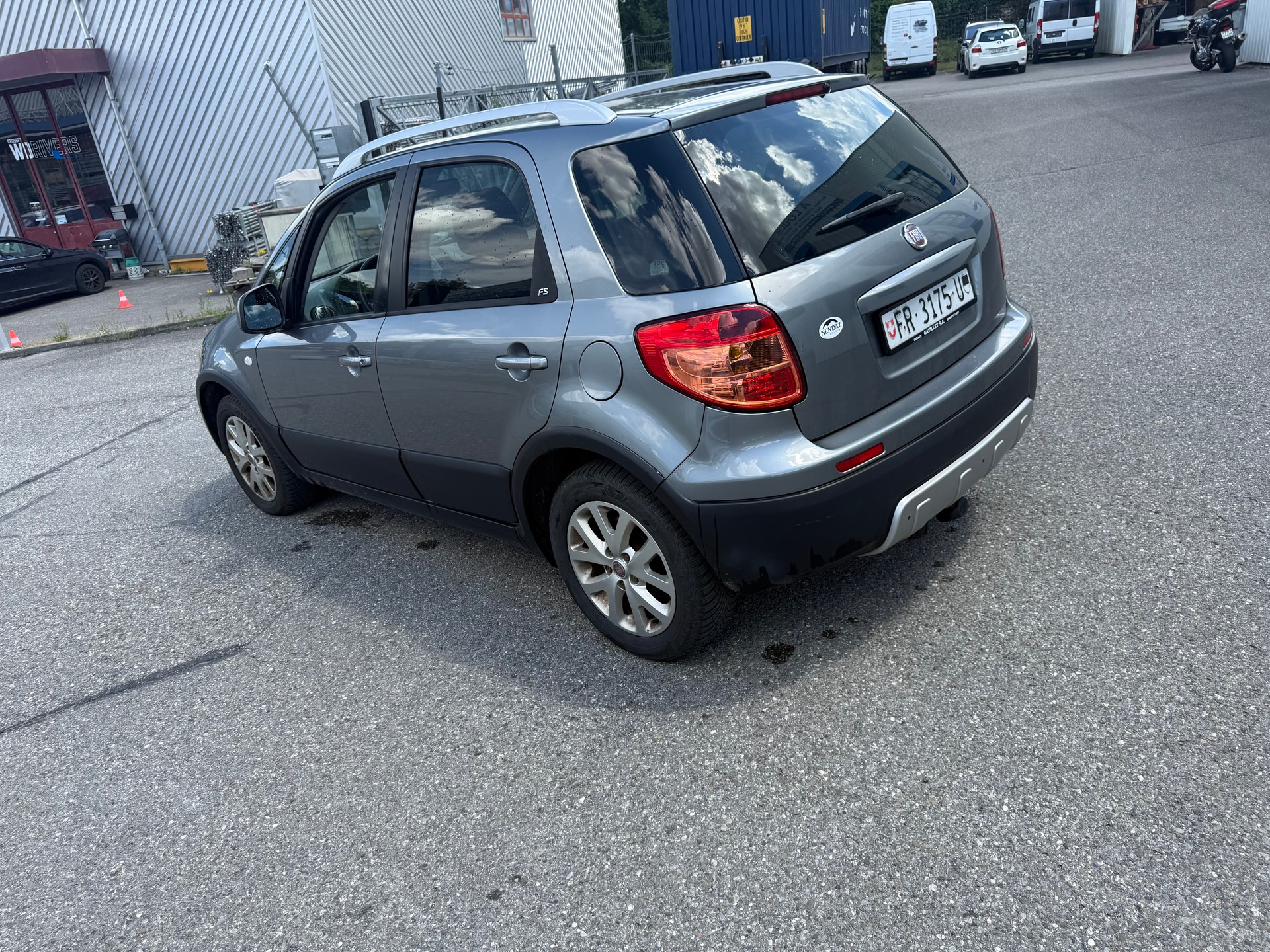 FIAT Sedici 2.0JTD 4WD Dynamic-image-5
