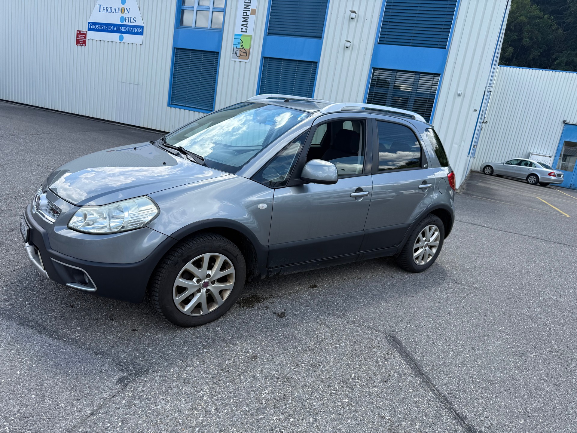FIAT Sedici 2.0JTD 4WD Dynamic-image-0