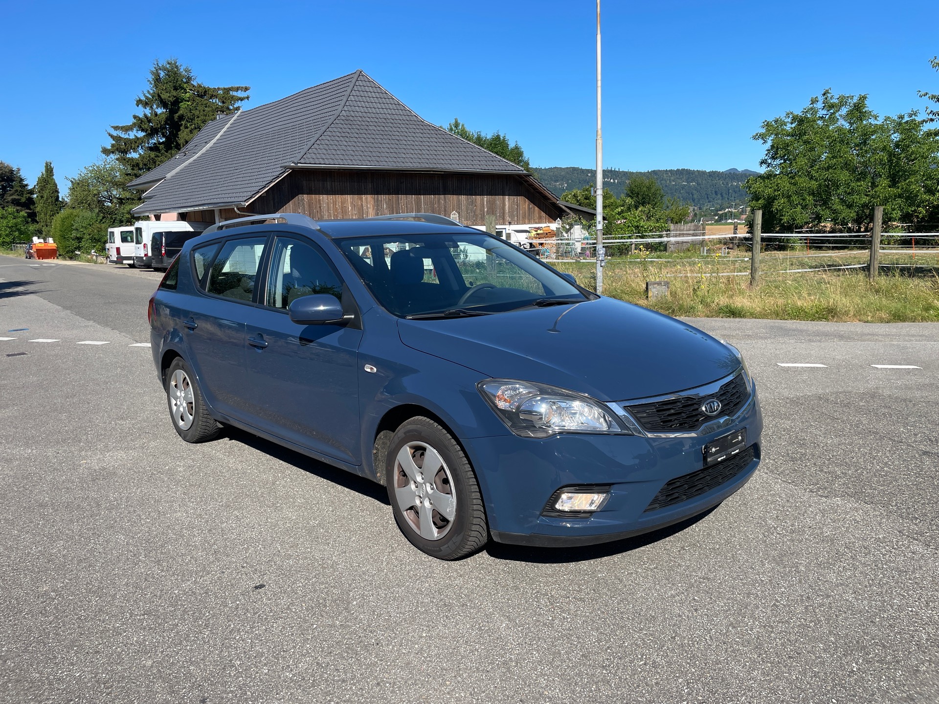 KIA Cee'd Sporty Wagon 1.4 16V _seven-image-7