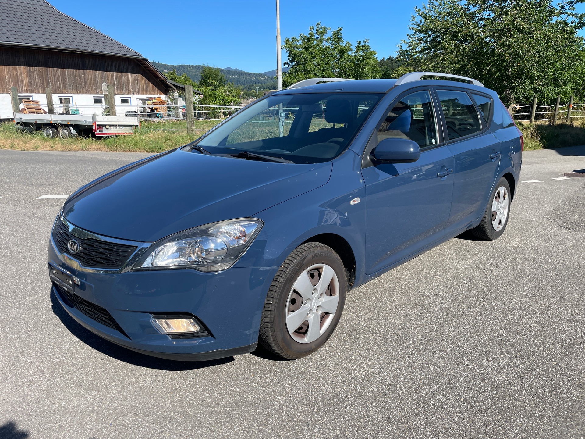 KIA Cee'd Sporty Wagon 1.4 16V _seven-image-0