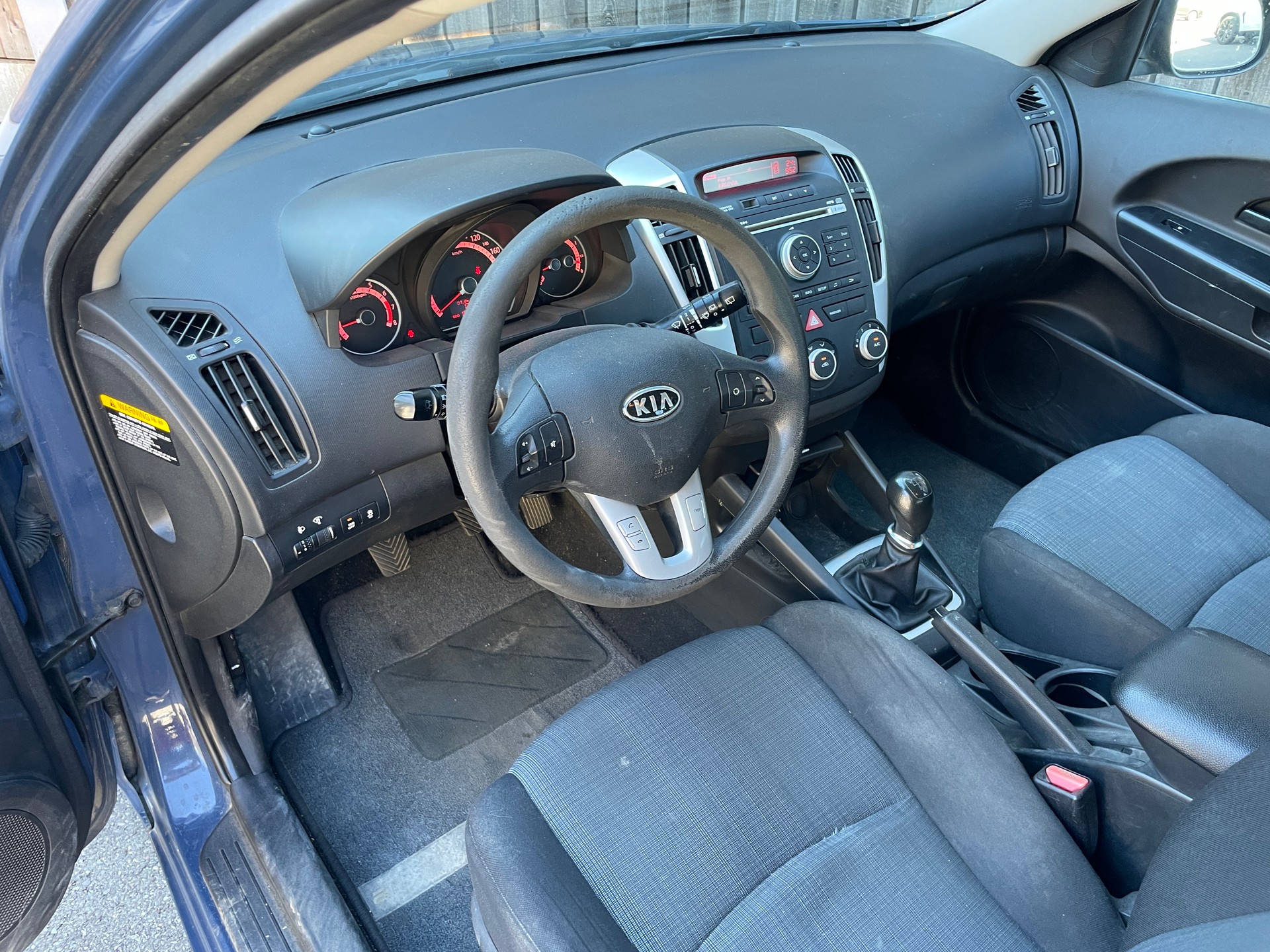 KIA Cee'd Sporty Wagon 1.4 16V _seven-image-12