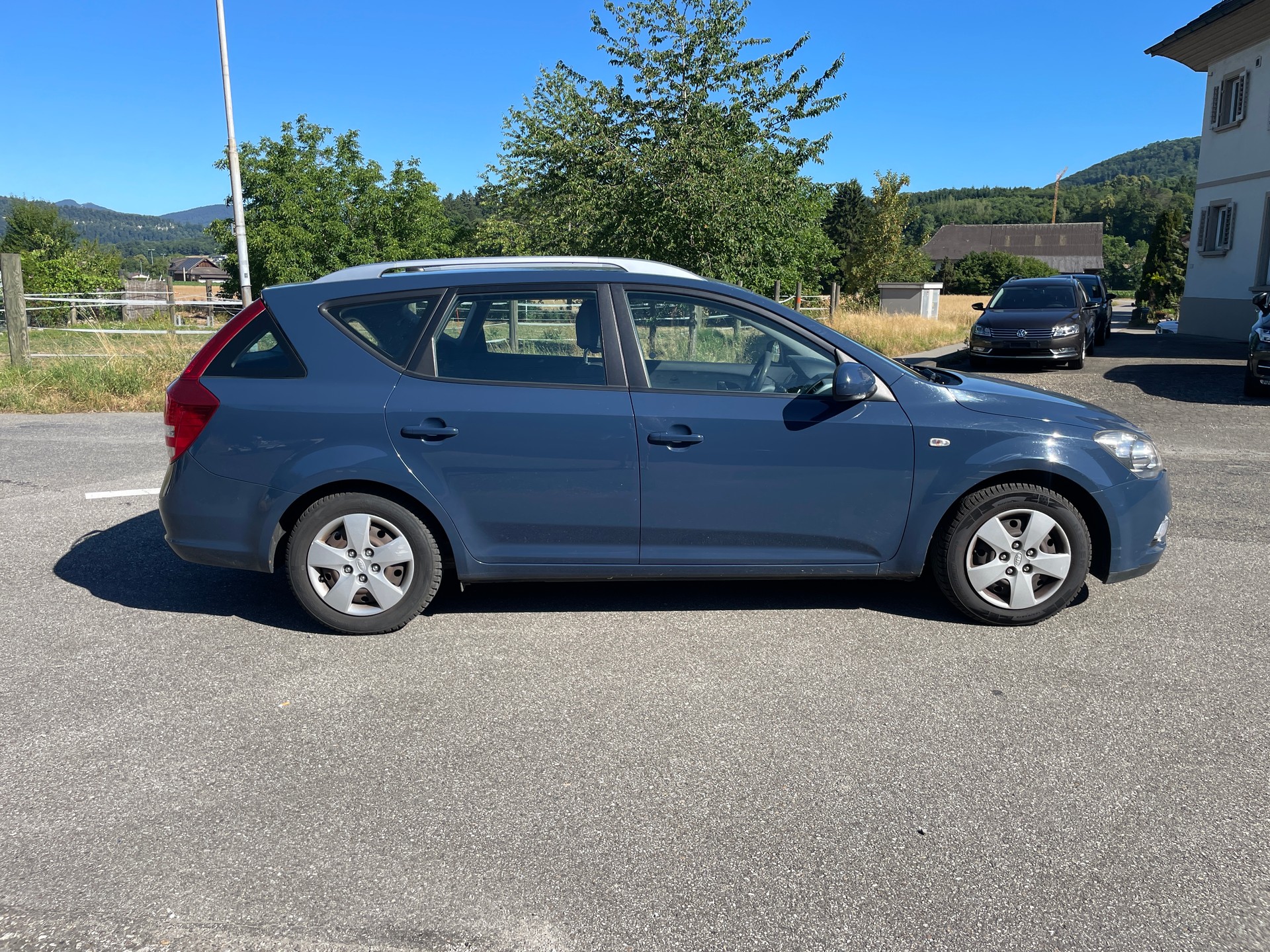 KIA Cee'd Sporty Wagon 1.4 16V _seven-image-6