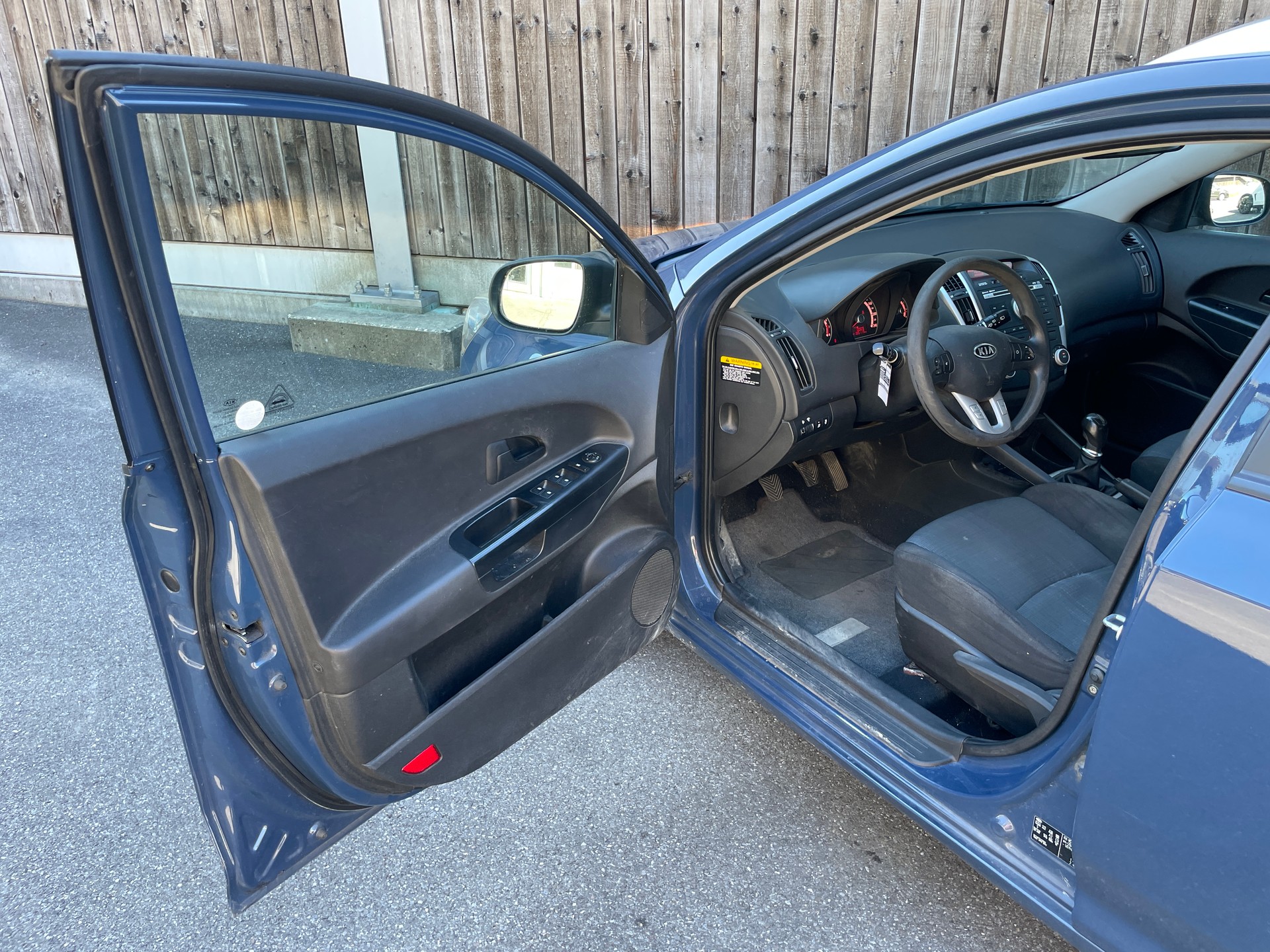 KIA Cee'd Sporty Wagon 1.4 16V _seven-image-10