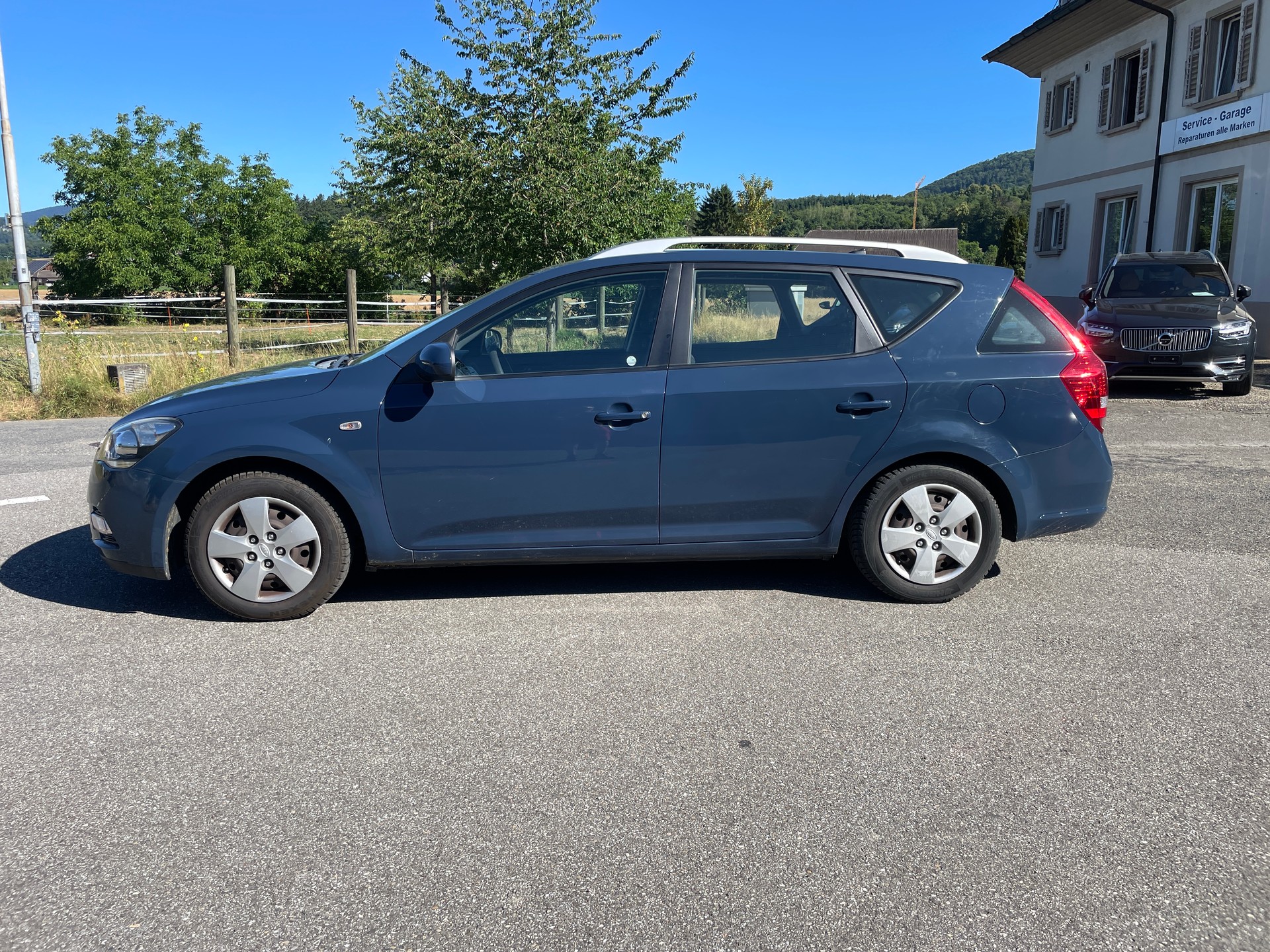 KIA Cee'd Sporty Wagon 1.4 16V _seven-image-2