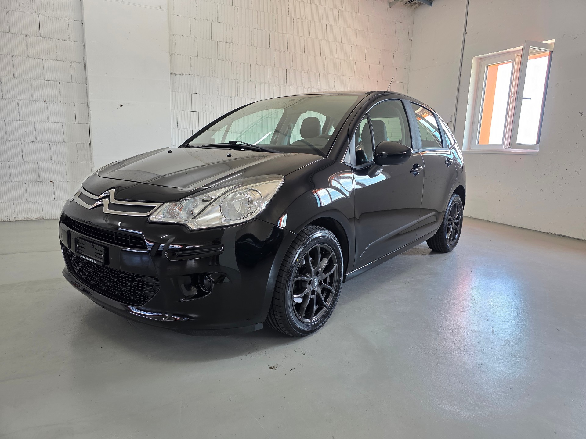 CITROEN C3 1.2i Attraction-image-0