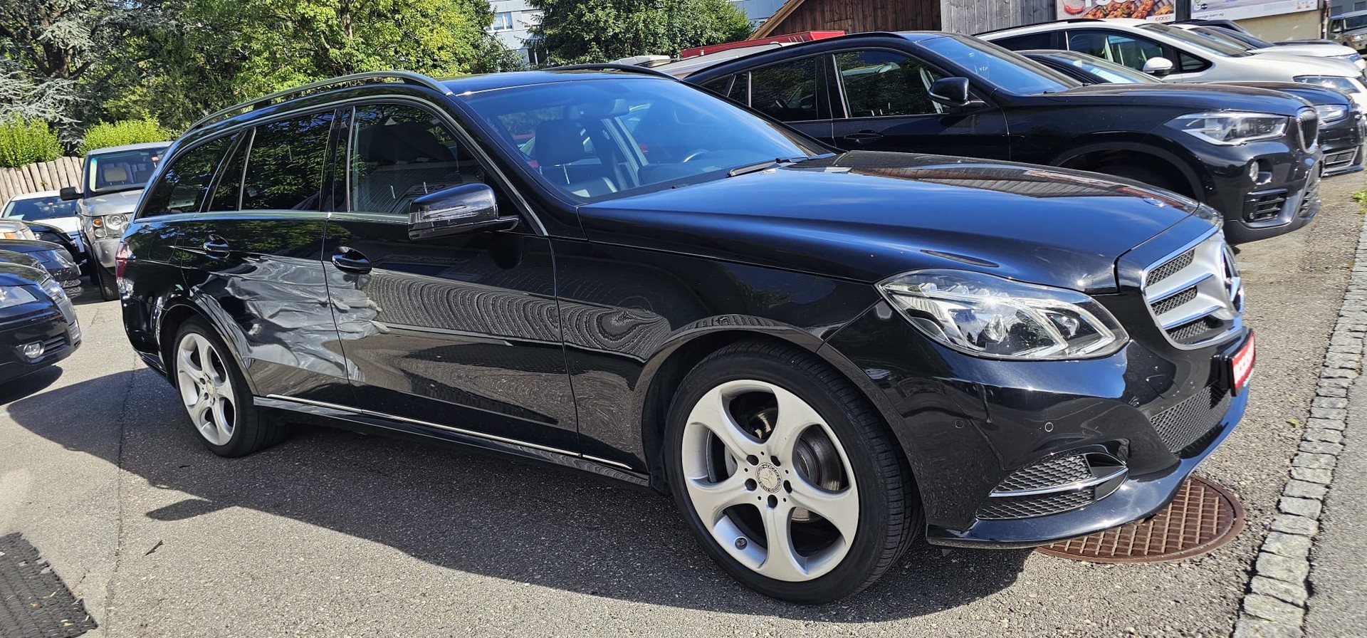 MERCEDES-BENZ E 200 BlueTEC Avantgarde 7G-Tronic-image-2
