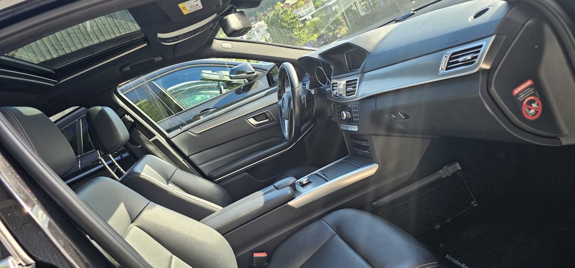 MERCEDES-BENZ E 200 BlueTEC Avantgarde 7G-Tronic-image-10